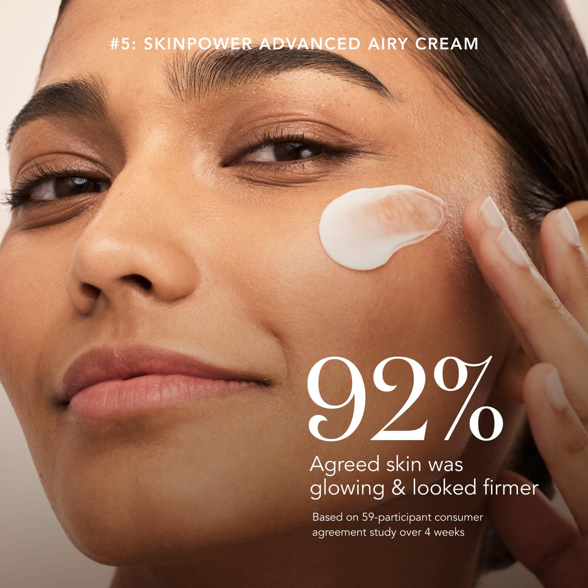 SK-II SK-II Best Sellers Skincare Gift Set - Anti Aging Skincare Set Includes Full Size Facial Essence, Travel Size Cleanser, Toner & Face Cream & 2 Sheet Masks (6 Count)