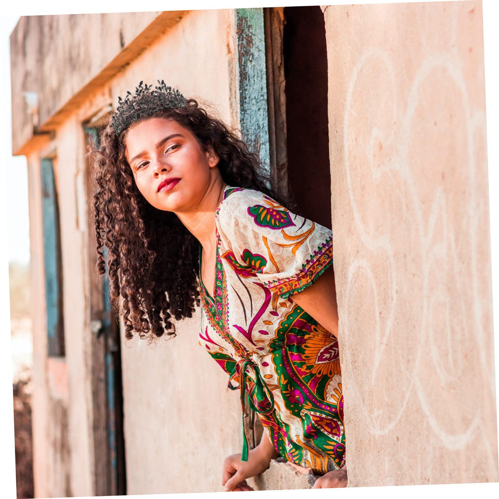 Lumene Lumene Color Correcting CC Cream - Lightweight Foundation - Medium Coverage - Redness Reducing Face Makeup for Glowing Complexion - Vegan Formula + Suitable for All Skin Types - Ultra Light (1 fl oz)