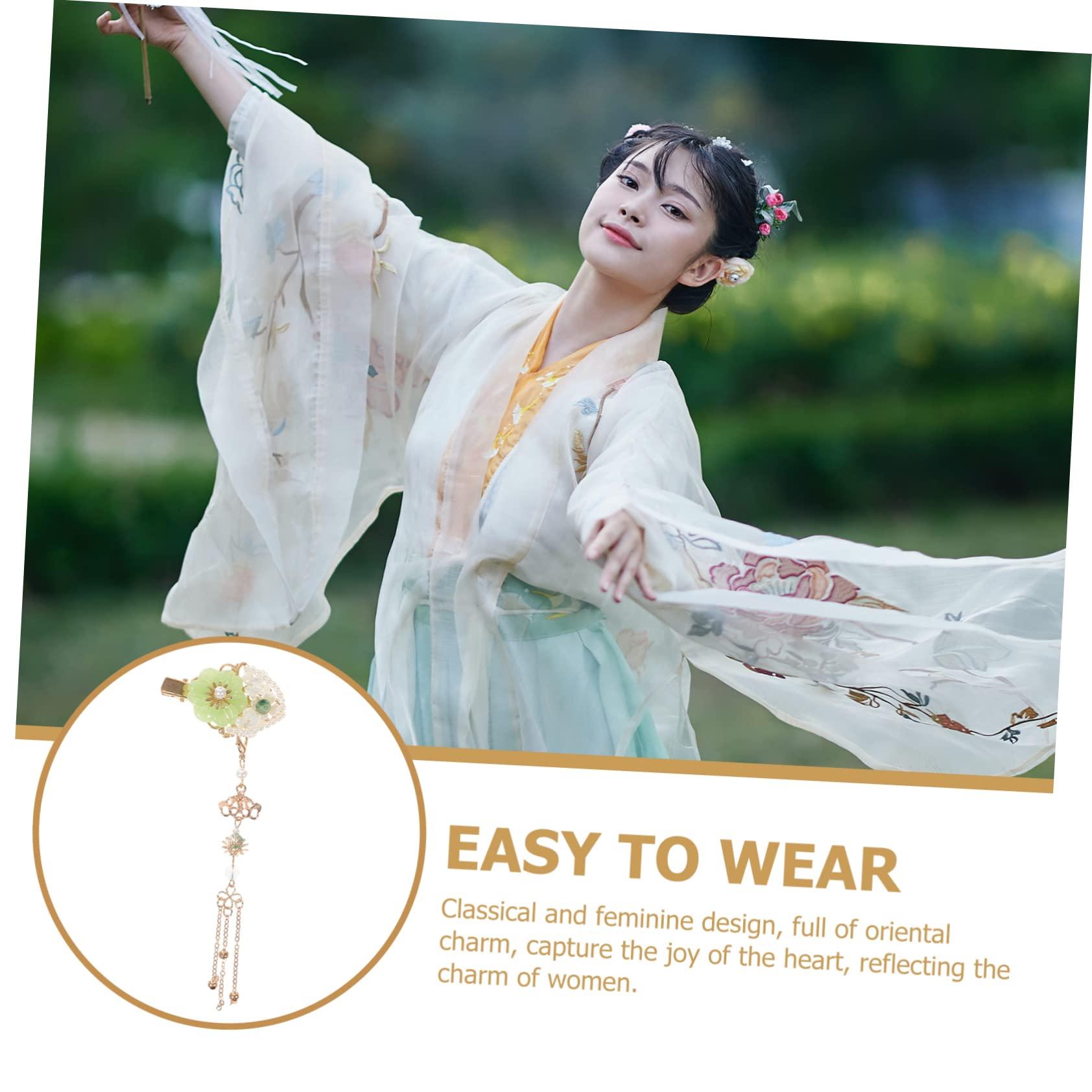 Coppertone Coppertone Glow with Shimmer Sunscreen Lotion SPF 50, Water Resistant Sunscreen, Broad Spectrum SPF 50 Sunscreen, 5 Fl Oz Bottle (Pack of 2)