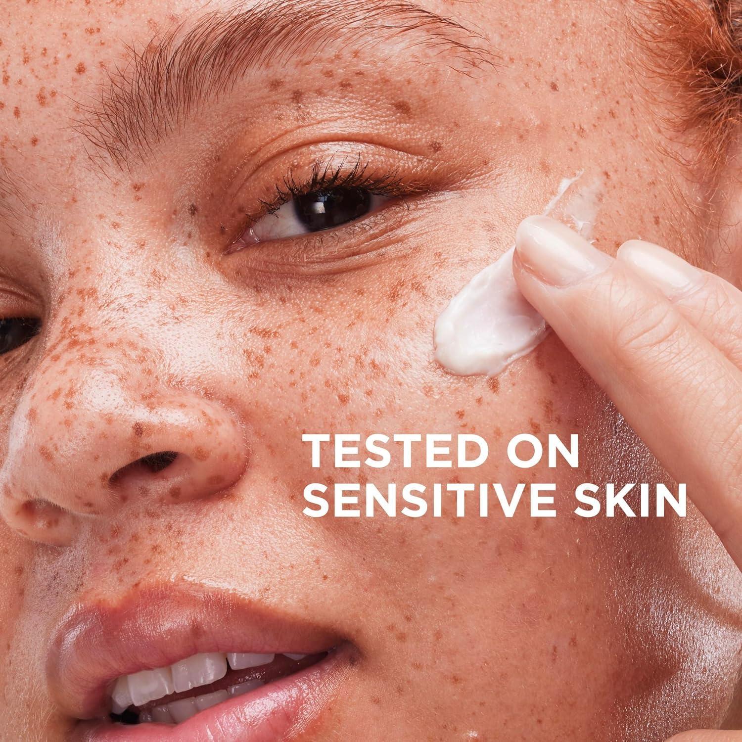 IT Cosmetics IT Cosmetics Confidence in a Cream Full Size - Hydrating & Anti Aging Face Moisturizer, Visibly Reduces Fine Lines, Wrinkles & Signs of Aging, Repairs Skin Barrier, With Squalane & Ceramides - 2 fl oz