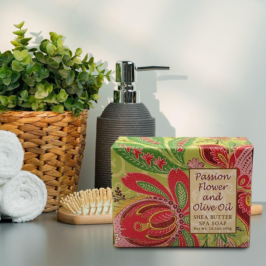 Greenwich Bay Trading Co. Greenwich Bay Trading Co. Botanic 10.5oz Soap, Passion Flower and Olive Oil