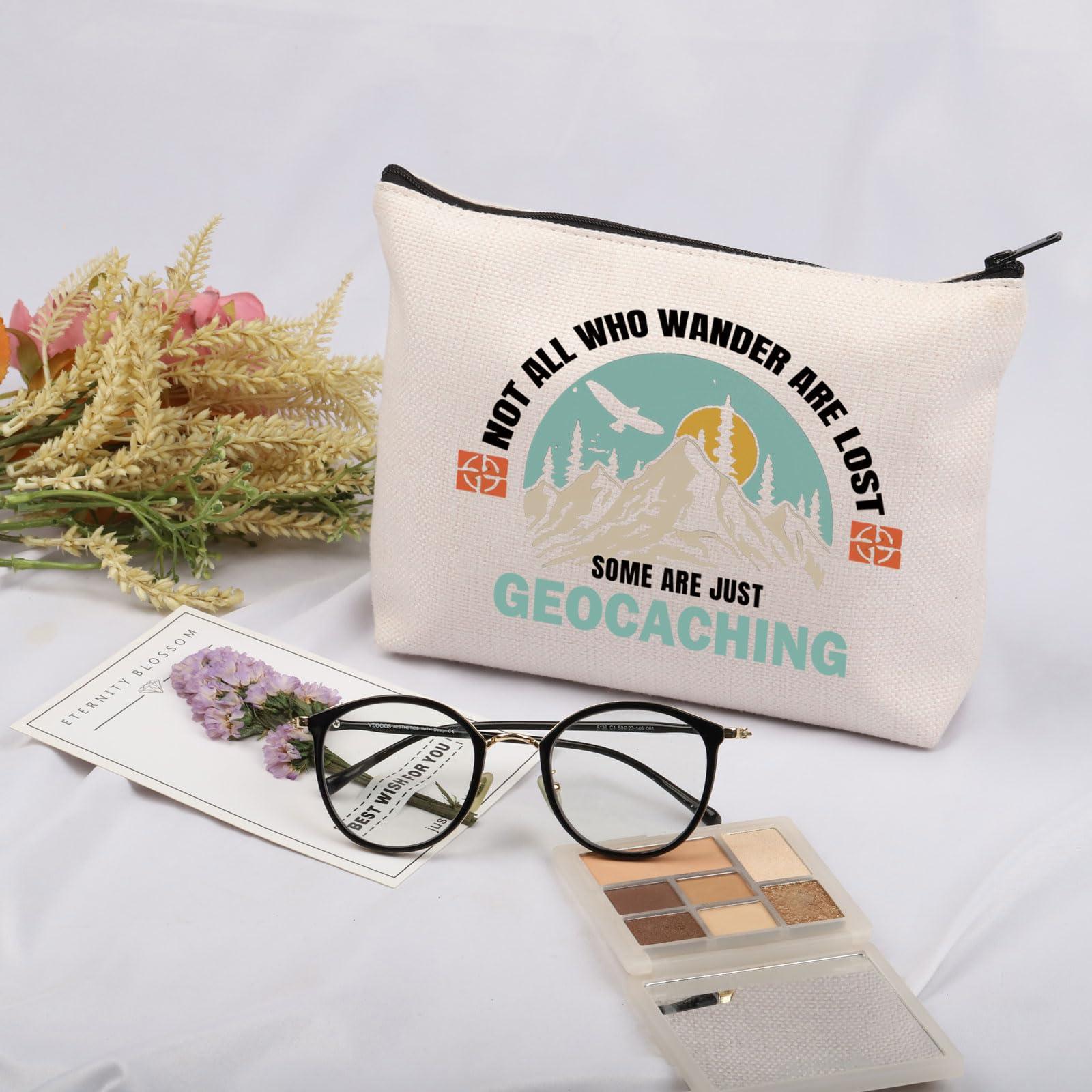 JNIAP JNIAP Geocache Lover Gift Not All Who Wander Are Lost Cosmetic Bag Rock Collector Gift (just geocaching Bag)
