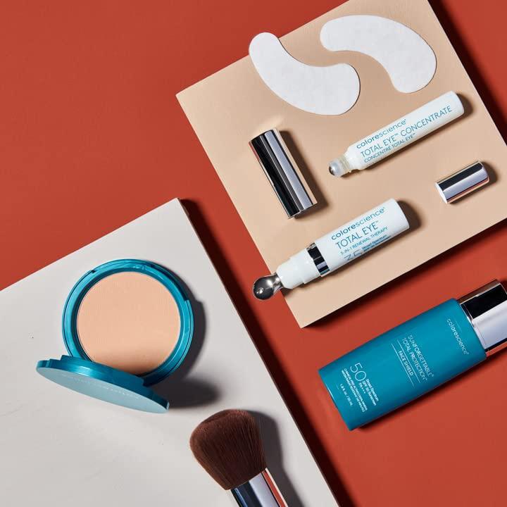 Colorescience Colorescience Natural Finish Pressed Foundation SPF 20, Light Ivory