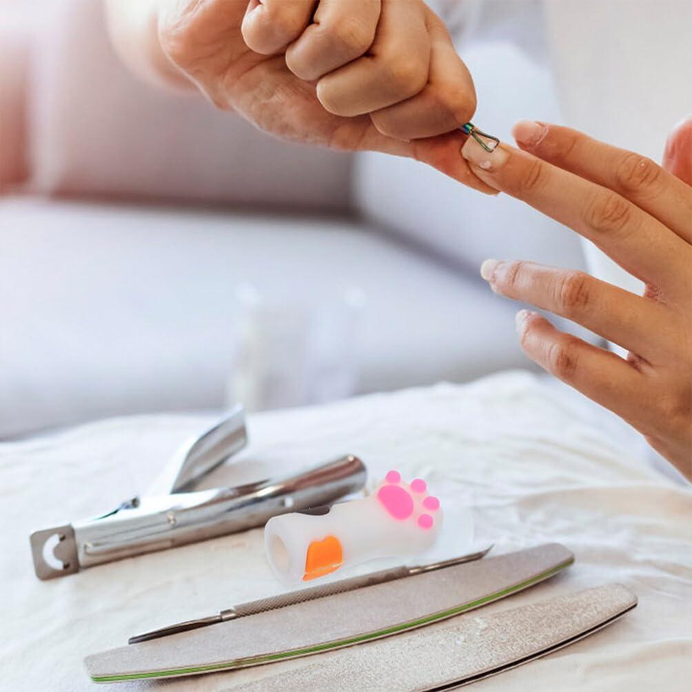 VILLCASE VILLCASE 9pcs Cuticle Nipper Cover Silicone Cuticle Nail Protector Cat Paw Shape Protective Cases for Small and