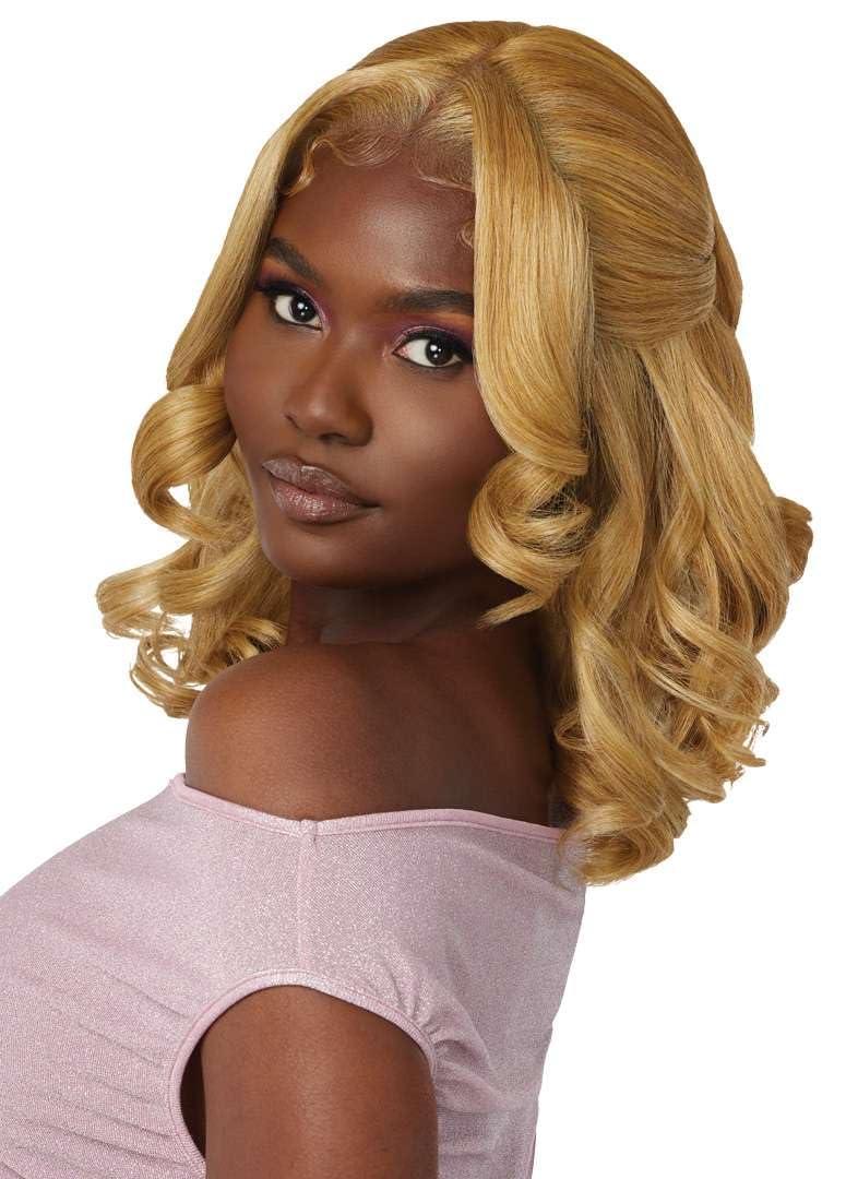Outre Outre Lace Front Wig - Perfect Hair Line 13X4 - Swoop Series - Swoop 6 (GINGER SPICE)
