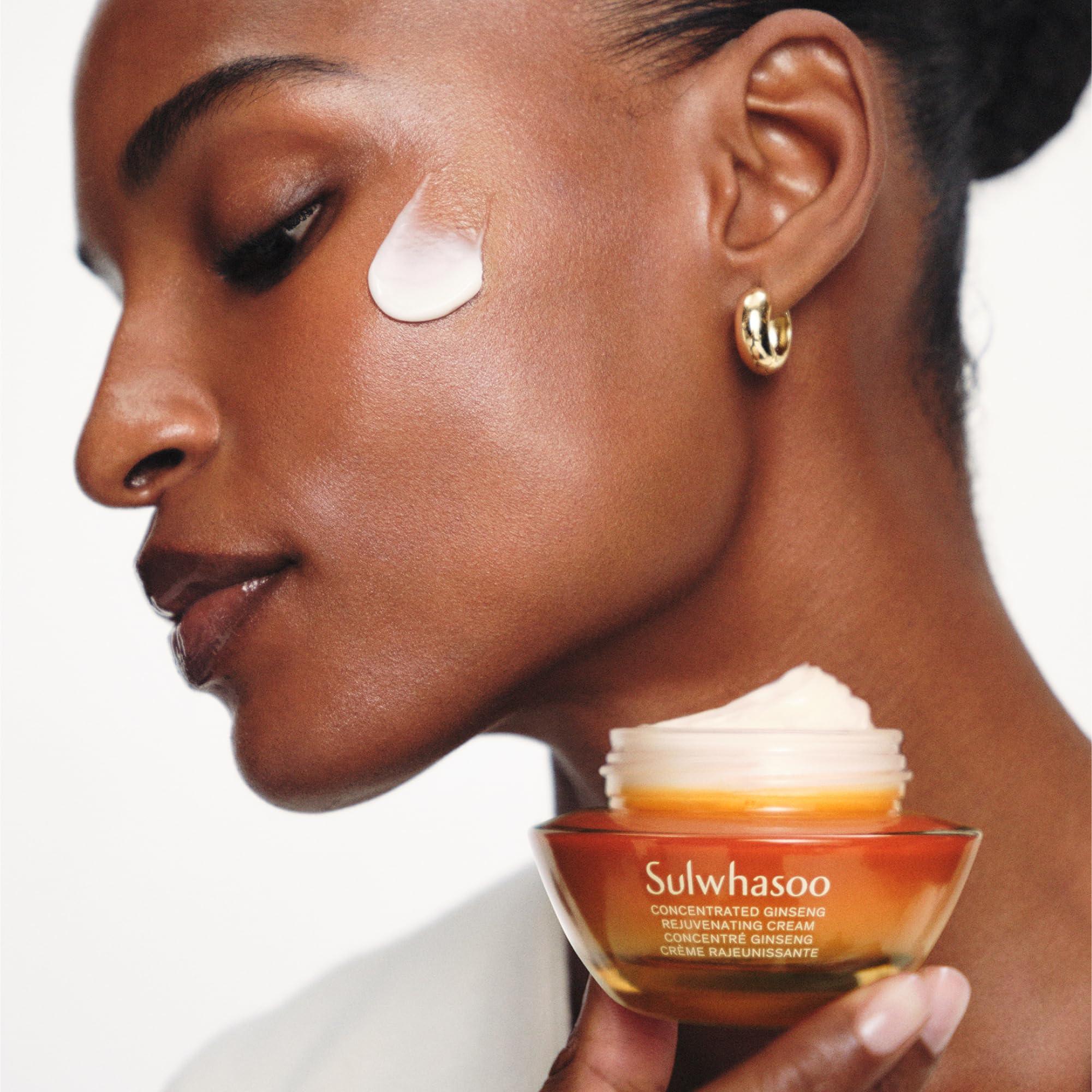 Sulwhasoo Sulwhasoo Concentrated Ginseng Rejuvenating Cream- Korean Ginseng & Peptide Anti-Aging Moisturizer with Vitamin C Derivative & Squalane for Wrinkles & Deep Hydration 1.01 fl. oz. (Packaging May Vary)