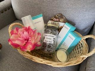 Generic Skin Care Gift Basket