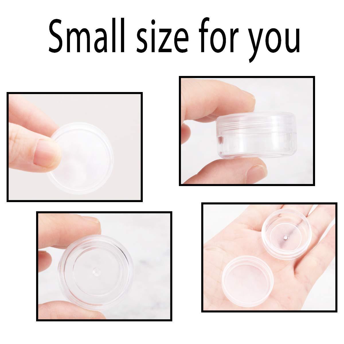 ZIZEMOJA 100 Pack 3 Gram Sample Containers with Lids, 3ml Mini Sample Jars, Tiny Plastic Cosmetic Containers for Lip Balms, Makeup, Lotion, Eye Shadow, Powder, and Lip Balms (Clear Lids)