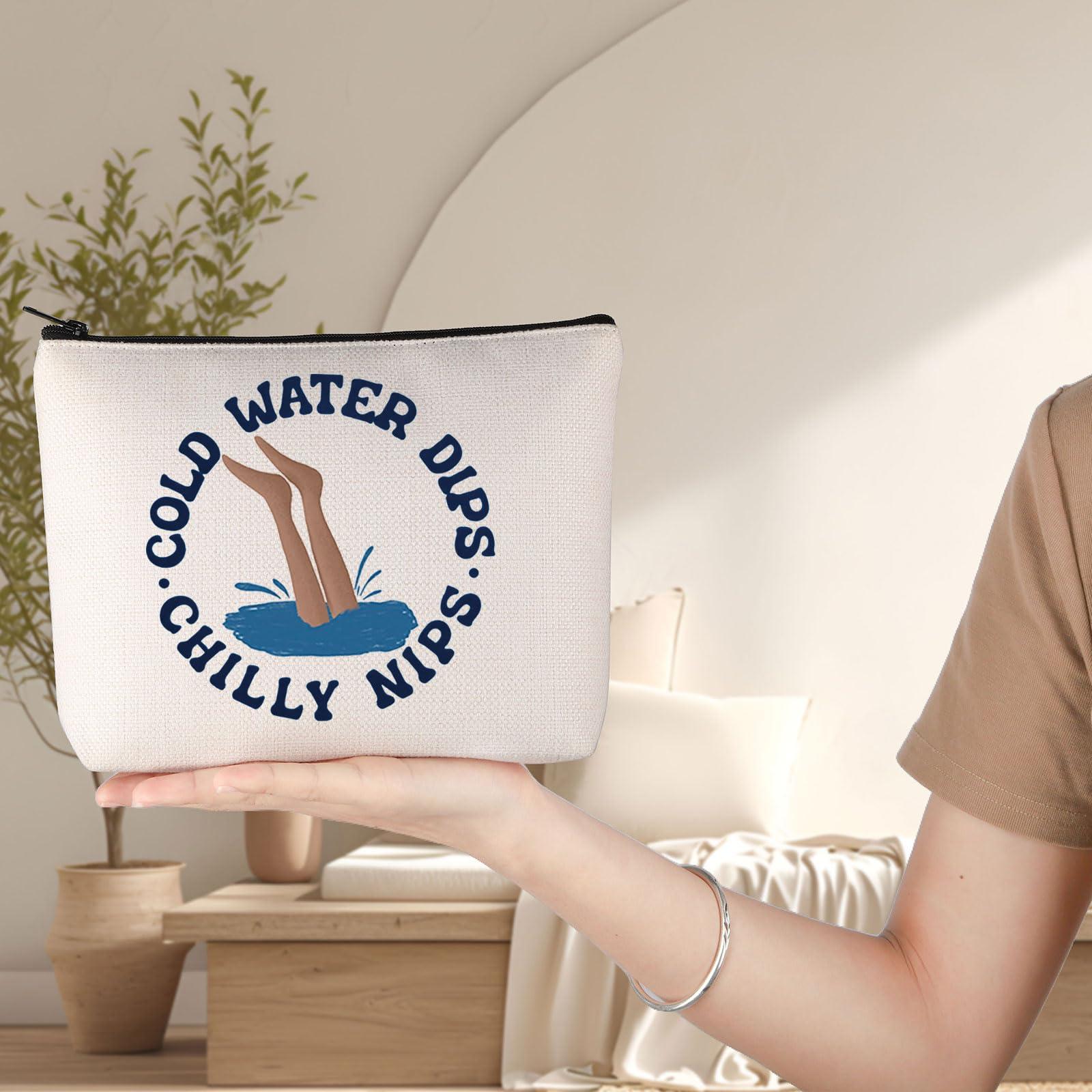 G2TUP G2TUP Wild Swimmer Makeup Bag Cold Water Swim Club Gift Cold Water Dips Chilly Nips Gifts Wild Swimming Gifts (Cold Water)