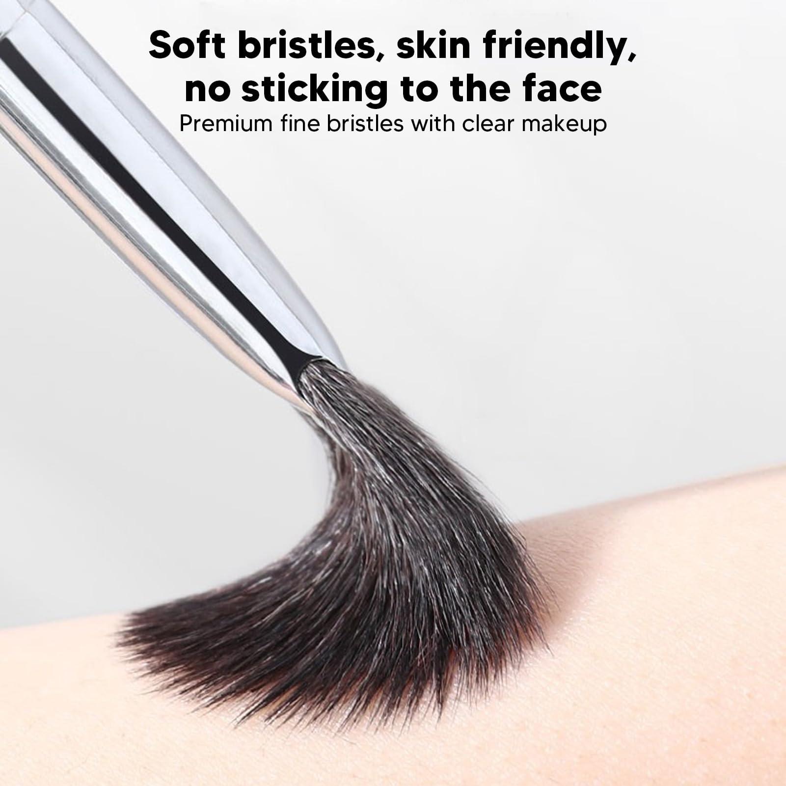 YUSHANCHENG Fan Brush Makeup Fan Highlighter Brush Soft Bristles for Delicate Makeup and Three Dimensional Smudging Applicable Scene