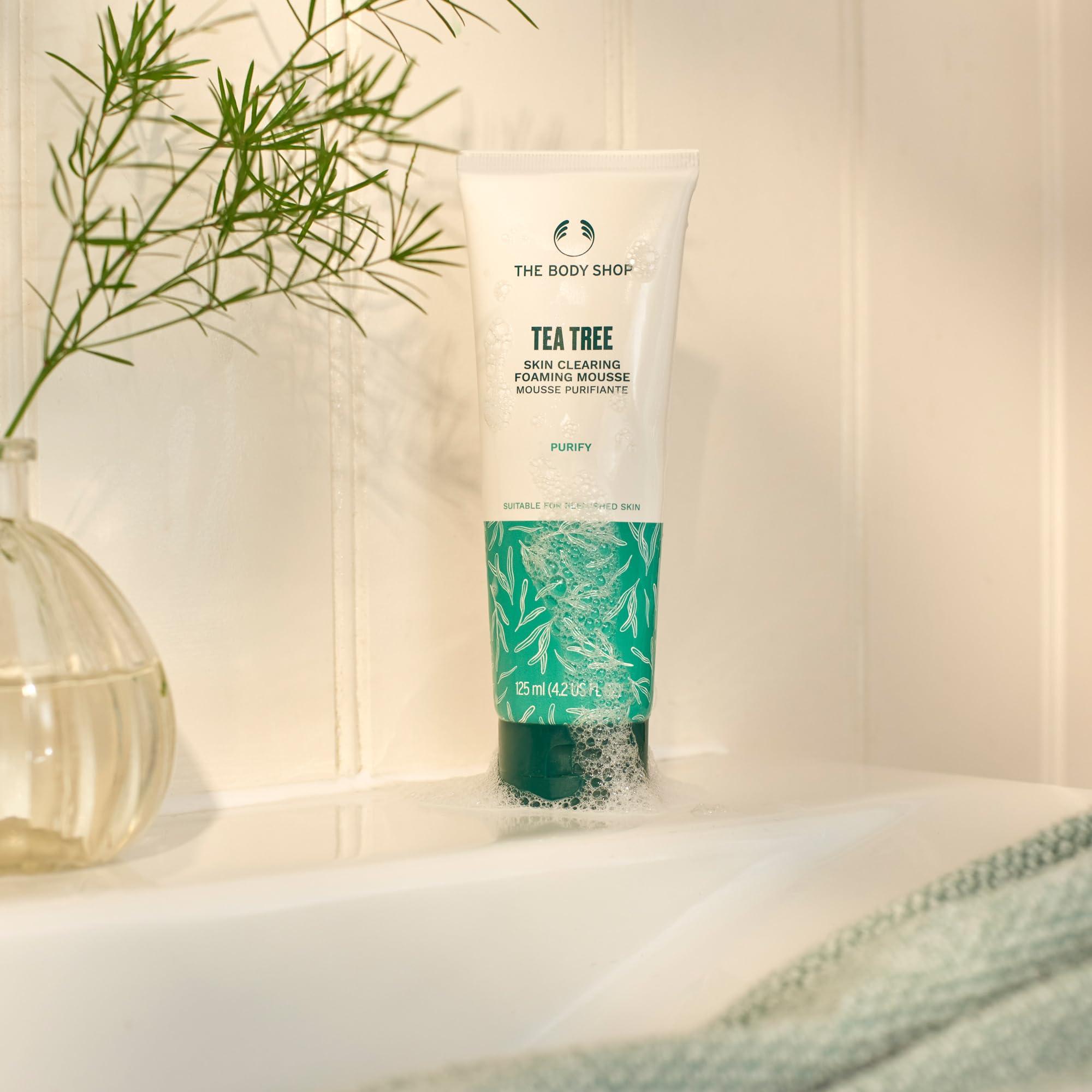 The Body Shop The Body Shop Tea Tree Skin Clearing Foaming Cleanser Purifying Face Wash For Oily, Blemished Skin Vegan 4.2 Fl Oz - Packaging May Vary