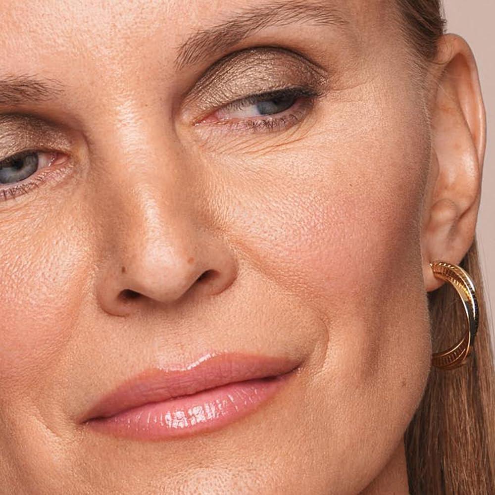 Jouer Jouer Crème Eyeshadow Crayon | Men & Women | Built-In Sharpener | Dermatologist Tested | Waterproof, Fast Drying & Crease Resistant Formula