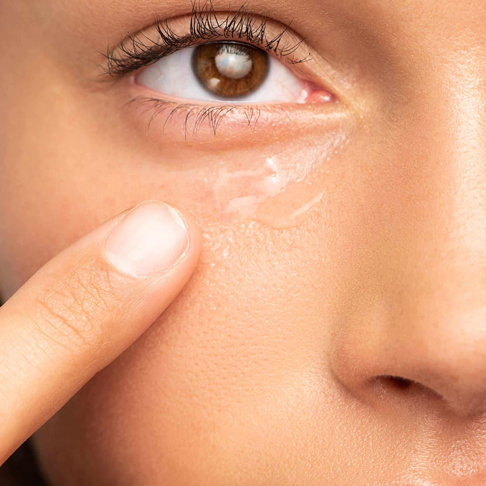 True + Luscious True + Luscious Super Moisture Lipstick Shade: Honeydew & Flowerdose Lip & Eye Serum.