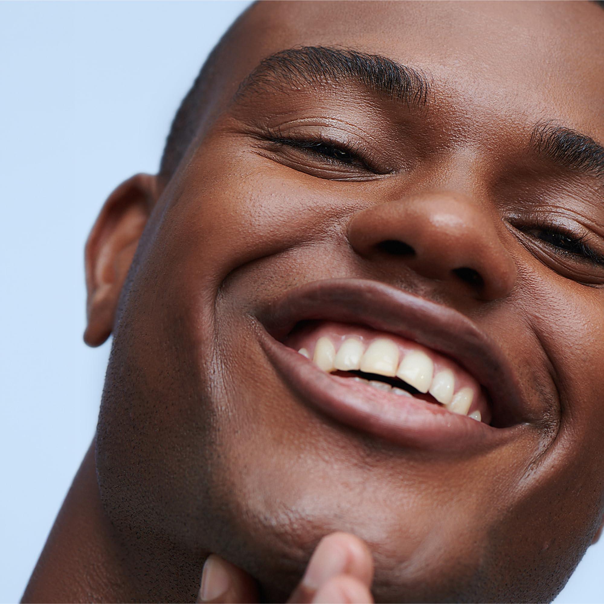 Ursa Major Ursa Major Natural Vitamin C Serum | Brightening Formula Revitalizes Dull Skin and Smooths Skin\'s Tone | Targets Wrinkles, Sagging and Loss of Firmness | Vegan, Non-Toxic, Cruelty-Free | 1 ounce