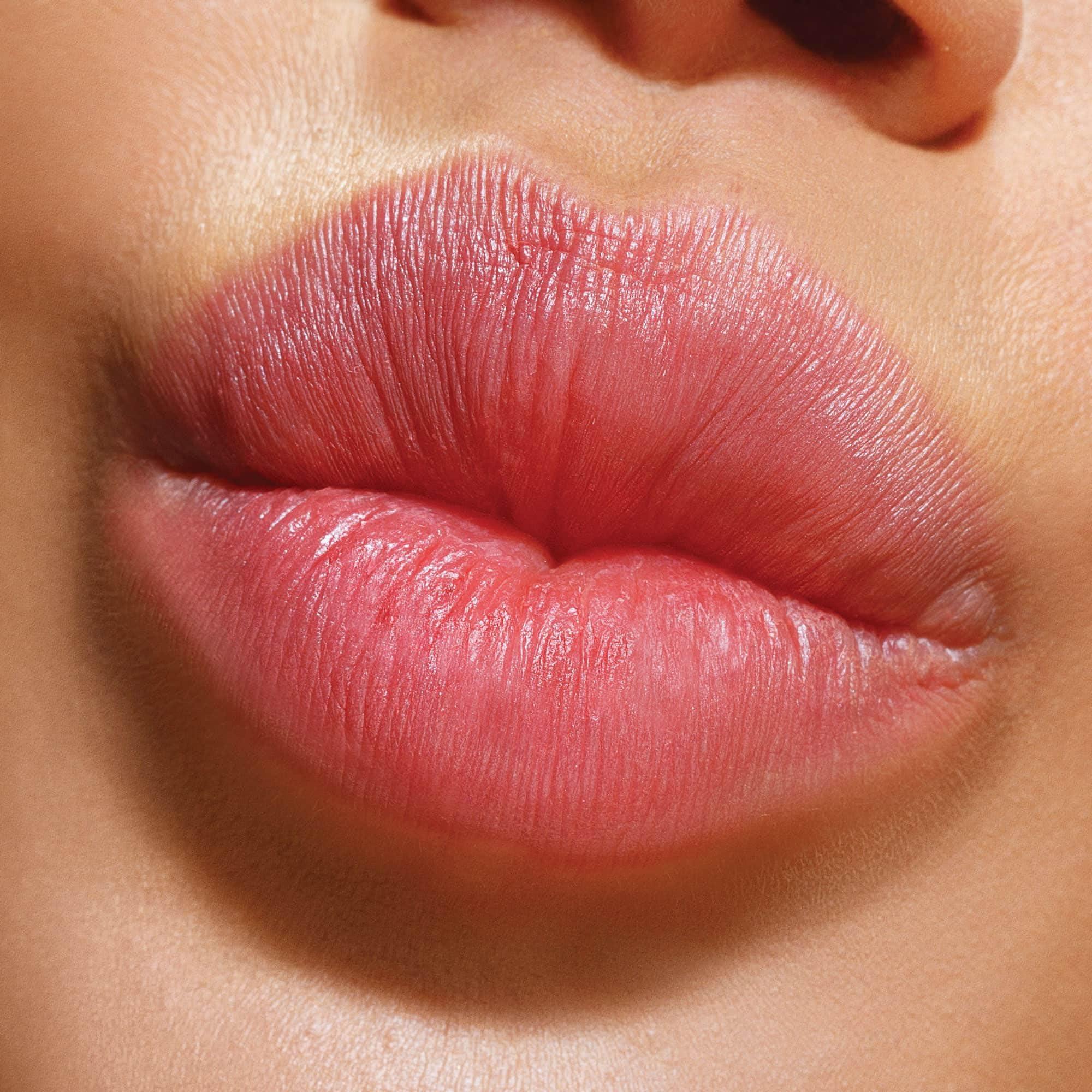 Dermelect Cosmeceuticals Dermelect Smooth & Supple Lip Mask Melt Anti Aging Lip Balm Travel Size, Hydrating & Replenishing for Dryness Chapped Lips Flakiness Cracked Skin 0.17 oz