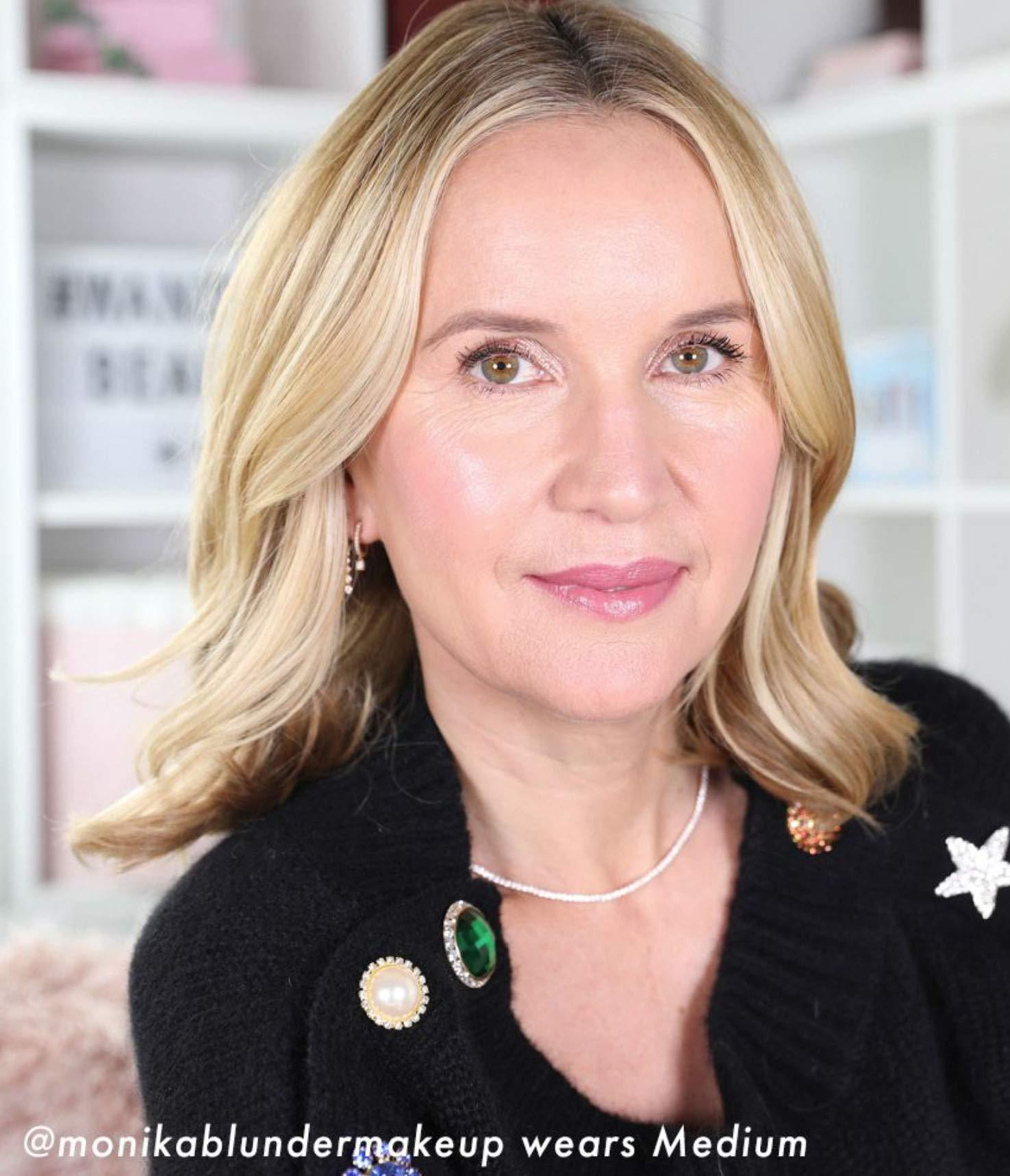 Wander Beauty Nude Illusion Liquid Foundation - Fair Light - Medium to Full Coverage Foundation with Niacinamide & Lotus Extract - Natural Skin Finish - Blurs, Conceals & Contours - Travel-Friendly Tube