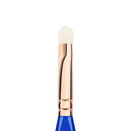 BDELLIUM TOOLS Bdellium Tools Professional Makeup Brush - Golden Triangle 773 Shading Blender - With All Vegan and Soft Synthetic Fibers, For shading & Blending (Blue, 1pc)