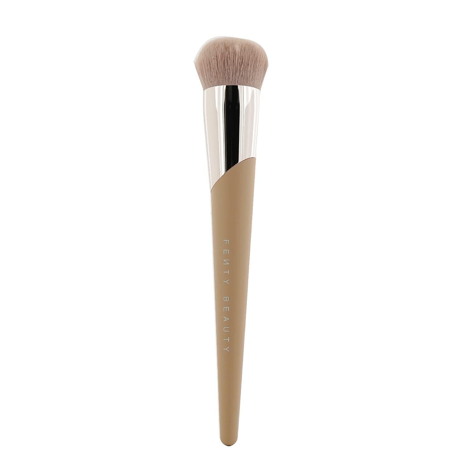 FENTY BEAUTY BY RIHANNA Fenty Beauty by Rihanna - Kabuki Buff Foundation Brush 115()