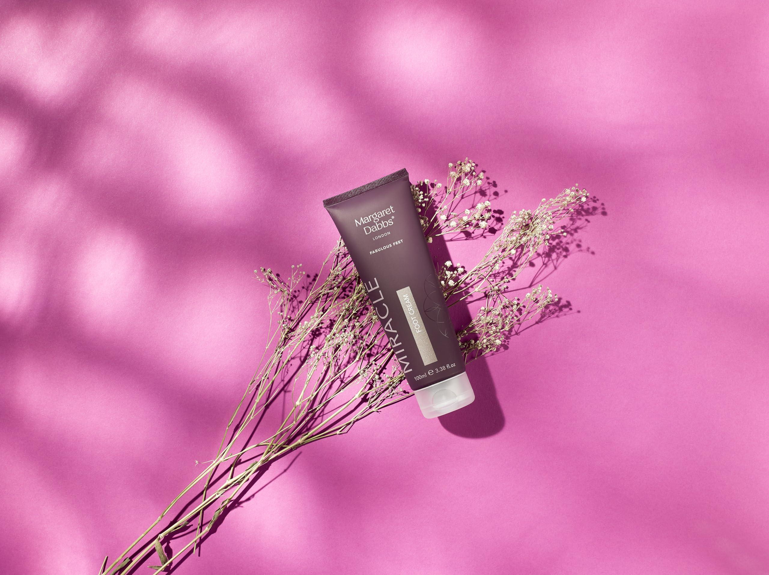 Margaret Dabbs Margaret Dabbs London Miracle Foot Cream - Controls Odor from Excessive Sweating - Protects Damaged Skin and Nails - Cream for Feet - 3.38 oz