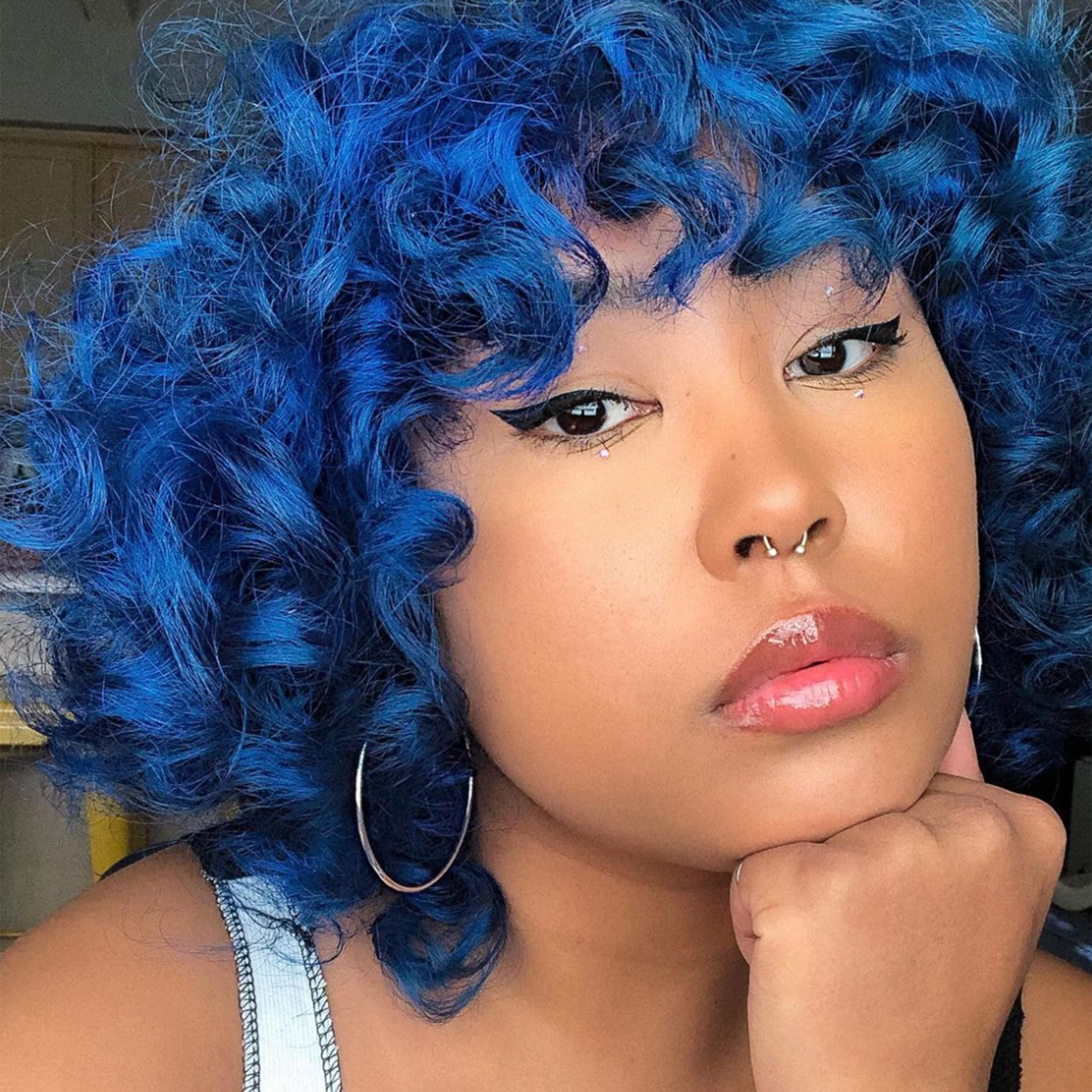 oVertone oVertone Haircare Color Depositing Conditioner - 8 oz Semi Permanent Hair Tint with Shea Butter & Coconut Oil - Vibrant Blue, Vegan, Cruelty-Free