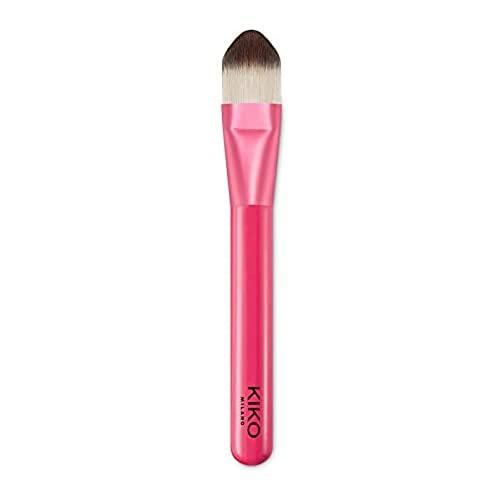 Kiko KIKO Milano Smart Foundation Brush 101 | Flat Brush With Synthetic Fibres, For Applying Fluid Or Cream Foundation