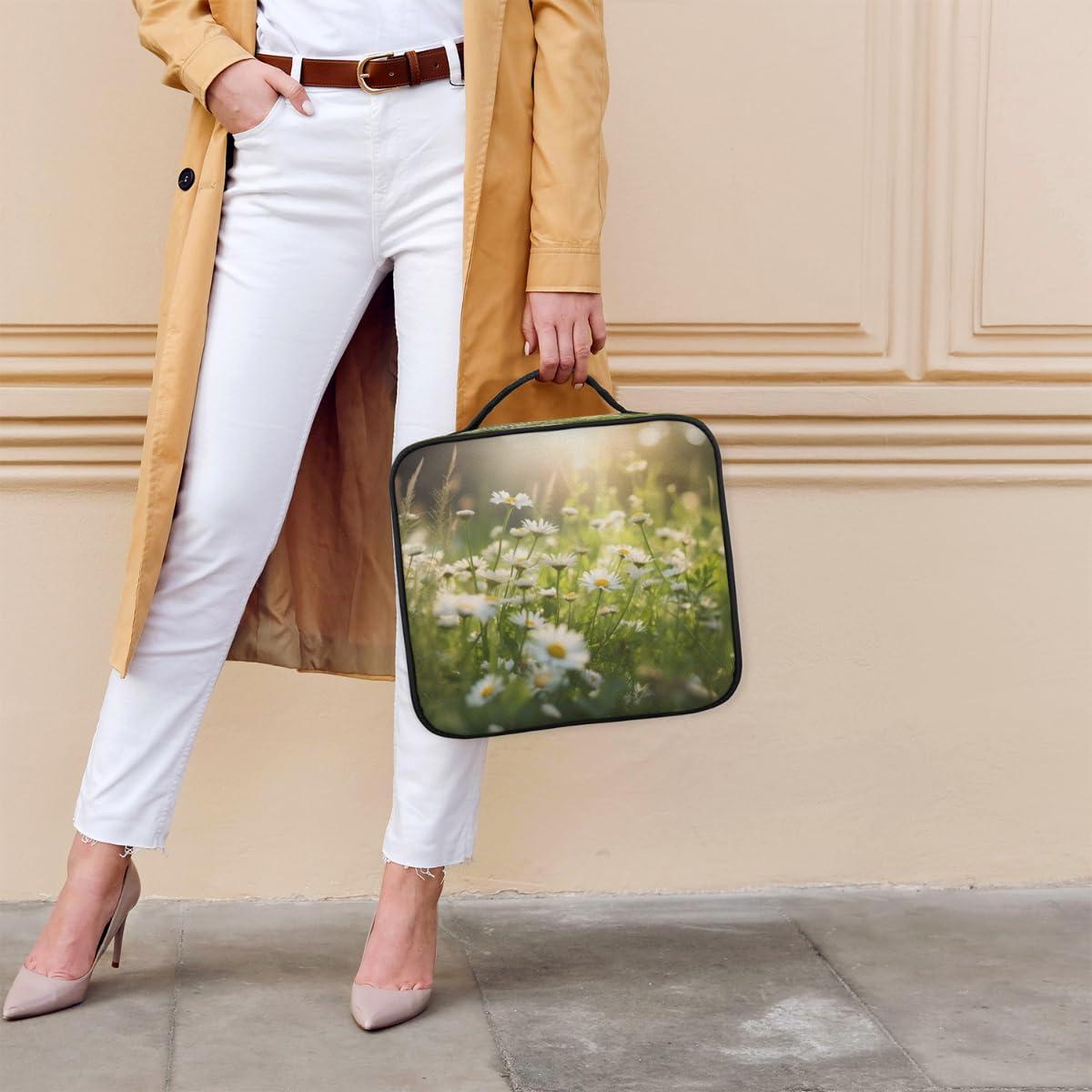 Funky Qiu Funky Qiu Daisy Flower Field Travel Makeup Train Case Makeup Comestic Bag Organizer Portable Artist Comestic Brush Organizer with Adjustable Dividers for Woman Girls