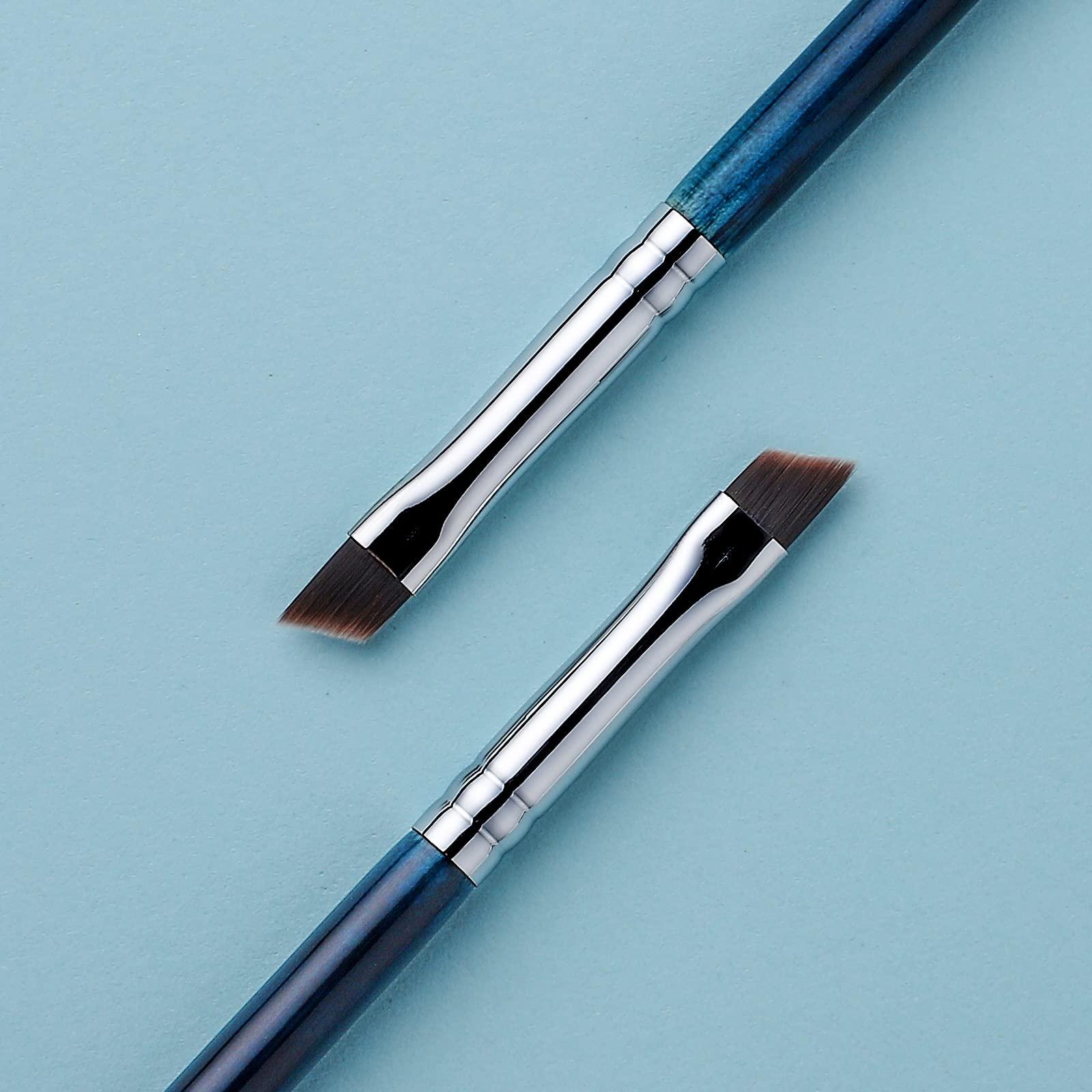 EIGSHOW Eyeliner Brush Fine Angled - PRO Precision Gel Eye Liner Makeup Brush -Ultra Thin Slanted Flat Angle - Premium Cruelty Free Synthetic Bristles (E835 Blue)