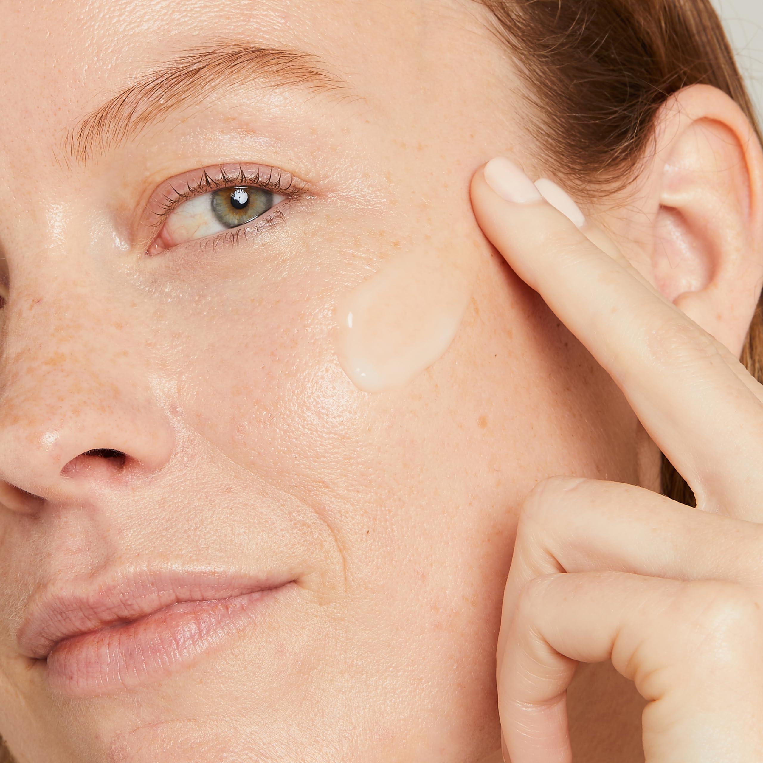 No7 No7 Restore & Renew Multi-Action Face & Neck Serum - Anti Aging Face Serum for Women with Deep Wrinkle Repair - Collagen Infused with Hydrating Hibiscus Peptides & Hyaluronic Acid (0.5 Fl Oz)