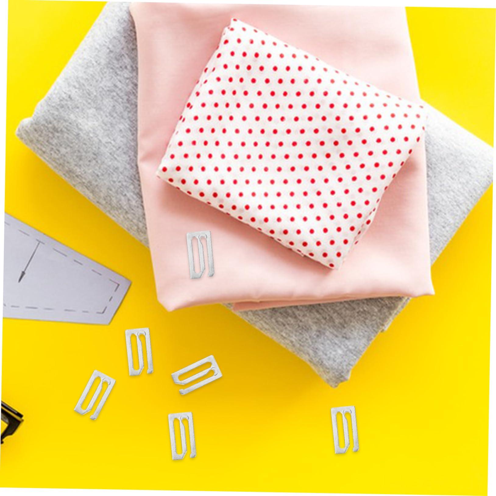 HONMEET HONMEET 10pcs Hair Apron Button Trimmer Hairstylist Barber Cape Braiding Hair Rack Hair Salon Cape Apron Clip for Haircut Barber Kit Convenient Barber Cape Clip Man Razors Iron Silver