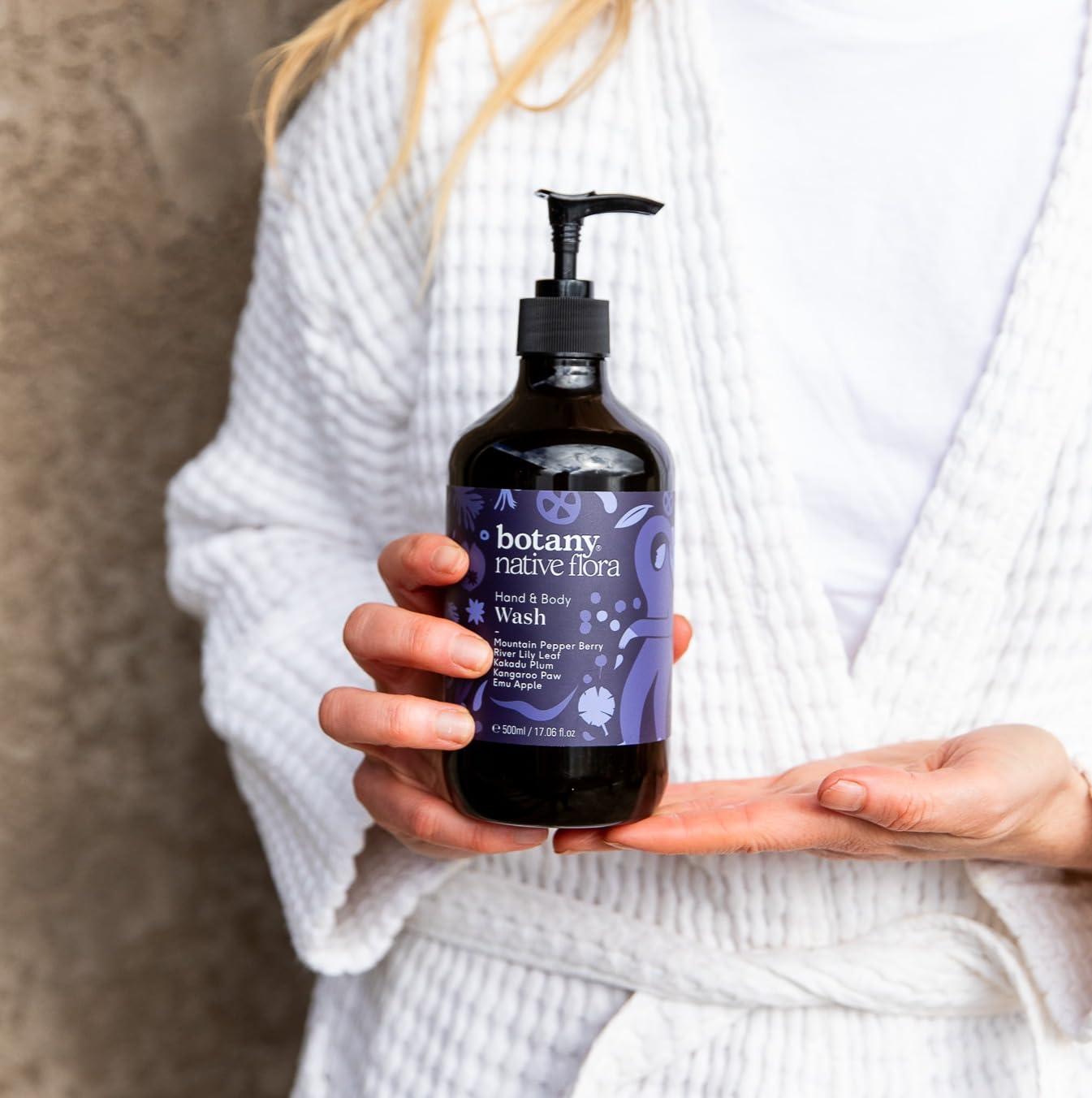 botany botany Native Flora Hand and Body Wash, Gently Cleanses your Skin and Washes Away Dirt and Impurities, Hydrating Body Wash with Australian Native Plant Extracts, 17.06 Fl Oz