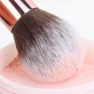 Vebermo Personalized Gift Custom Makeup Brush Set with Custom Brush Case, 18 Pcs Premium Synthetic Personalized Makeup Brushes Foundation Eyeshadow Brush Powder Blush Concealers Brush Set(Blackgold)