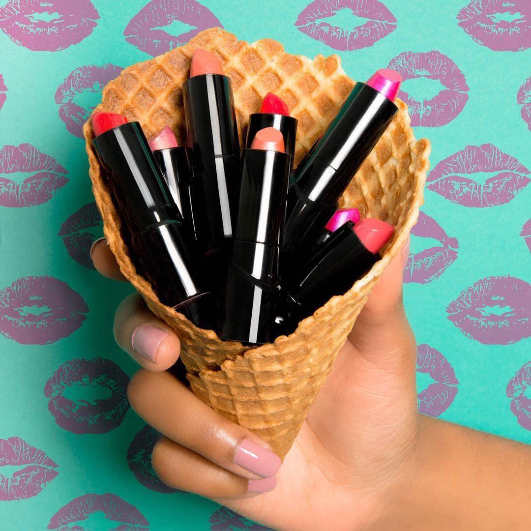 wet n wild Lipstick By Wet n Wild Perfect Pout Lipstick Lip Color Pink Fiesta Party | Non-Tacky | Non-Sticky | Long Lasting