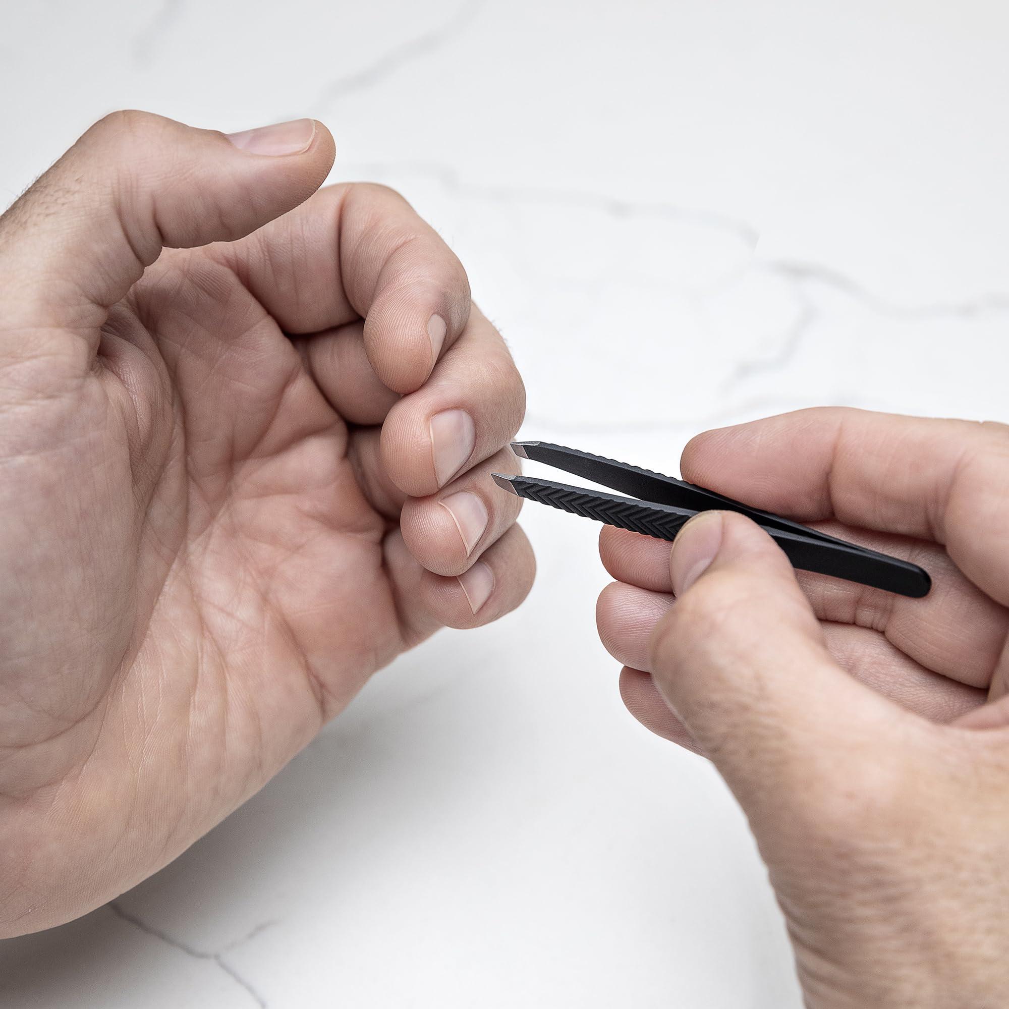 MANSCAPED MANSCAPED Shears 3.0, 5-Piece Precision Mens Nail Grooming Travel Kit, Stainless Steel Manicure Set with Fingernail & Toenail Clippers, Nail File, Slant Tip Tweezers, Cuticle Scissors, Travel Case