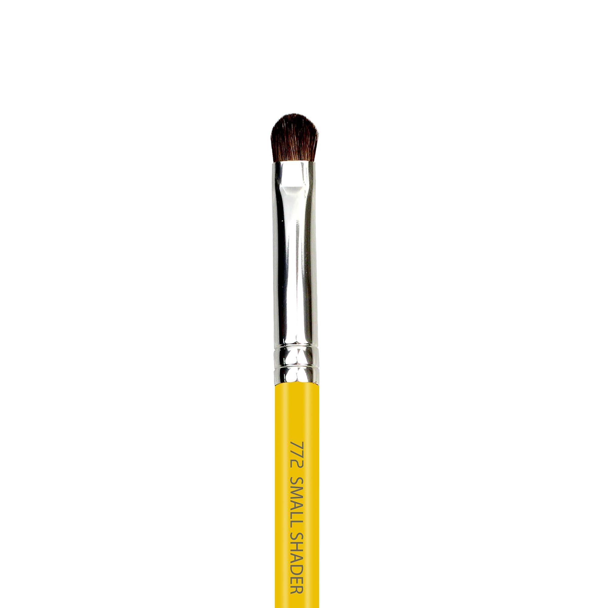 BDELLIUM TOOLS Bdellium Tools Professional Makeup Brush - Studio Series 772 Small Shader - With Mix of Soft Natural and Synthetic Fibers, For Precise & Quick Shading (Yellow, 1pc)