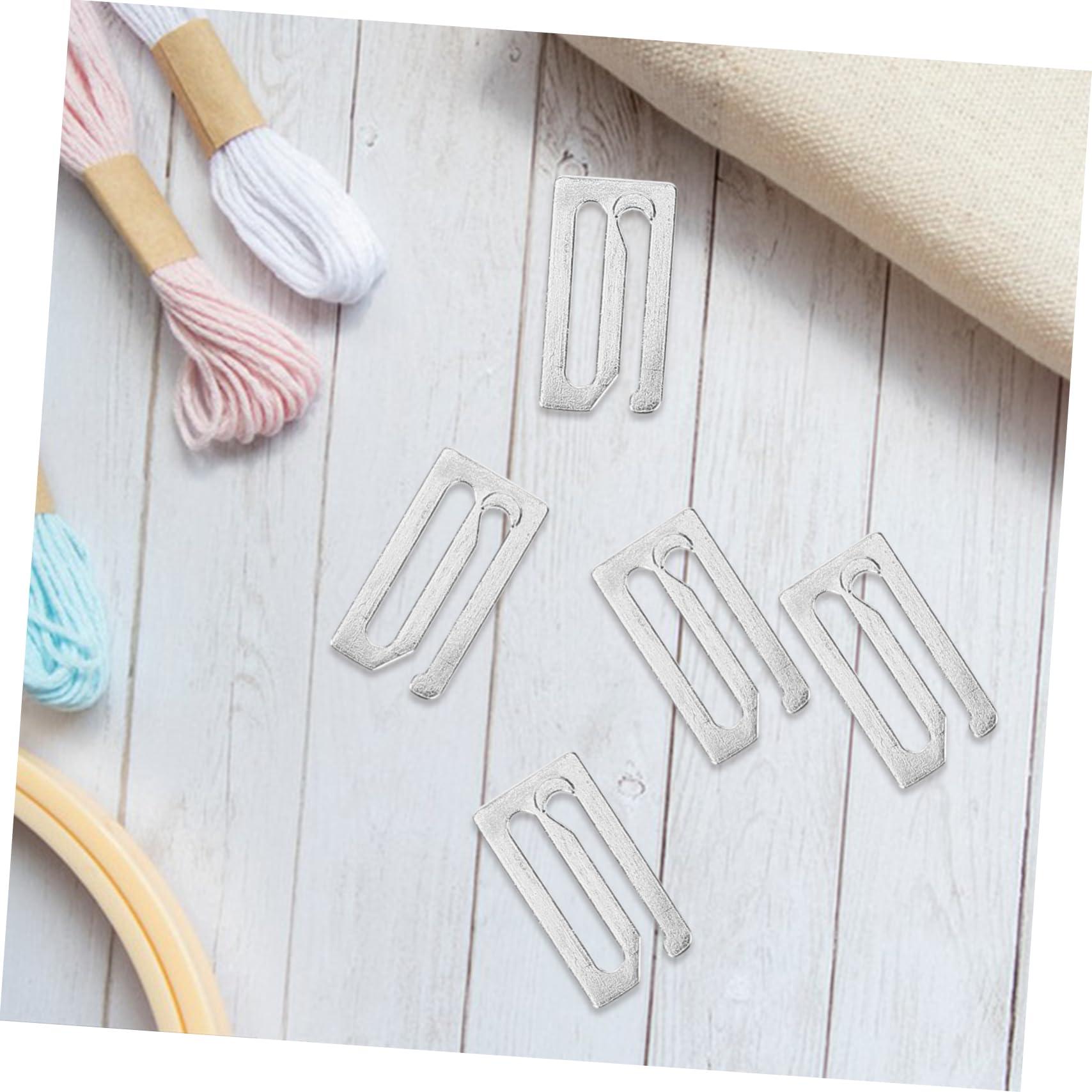 HONMEET HONMEET 10pcs Hair Apron Button Trimmer Hairstylist Barber Cape Braiding Hair Rack Hair Salon Cape Apron Clip for Haircut Barber Kit Convenient Barber Cape Clip Man Razors Iron Silver