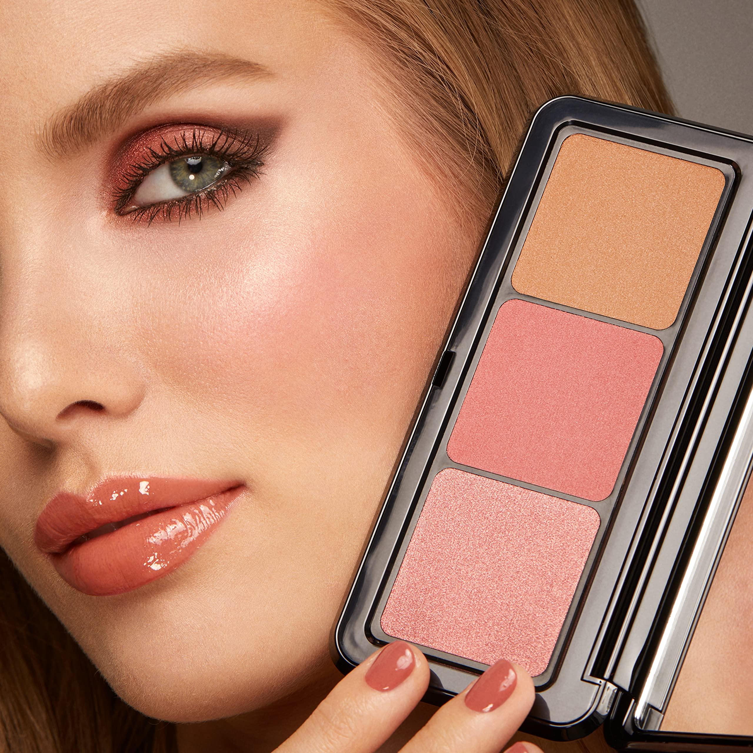 Kiko KIKO MILANO - Multi Finish Trio Blush & Bronzer Palette 01 Face palette with 1 bronzer and 2 blushes in matte and metallic finishes