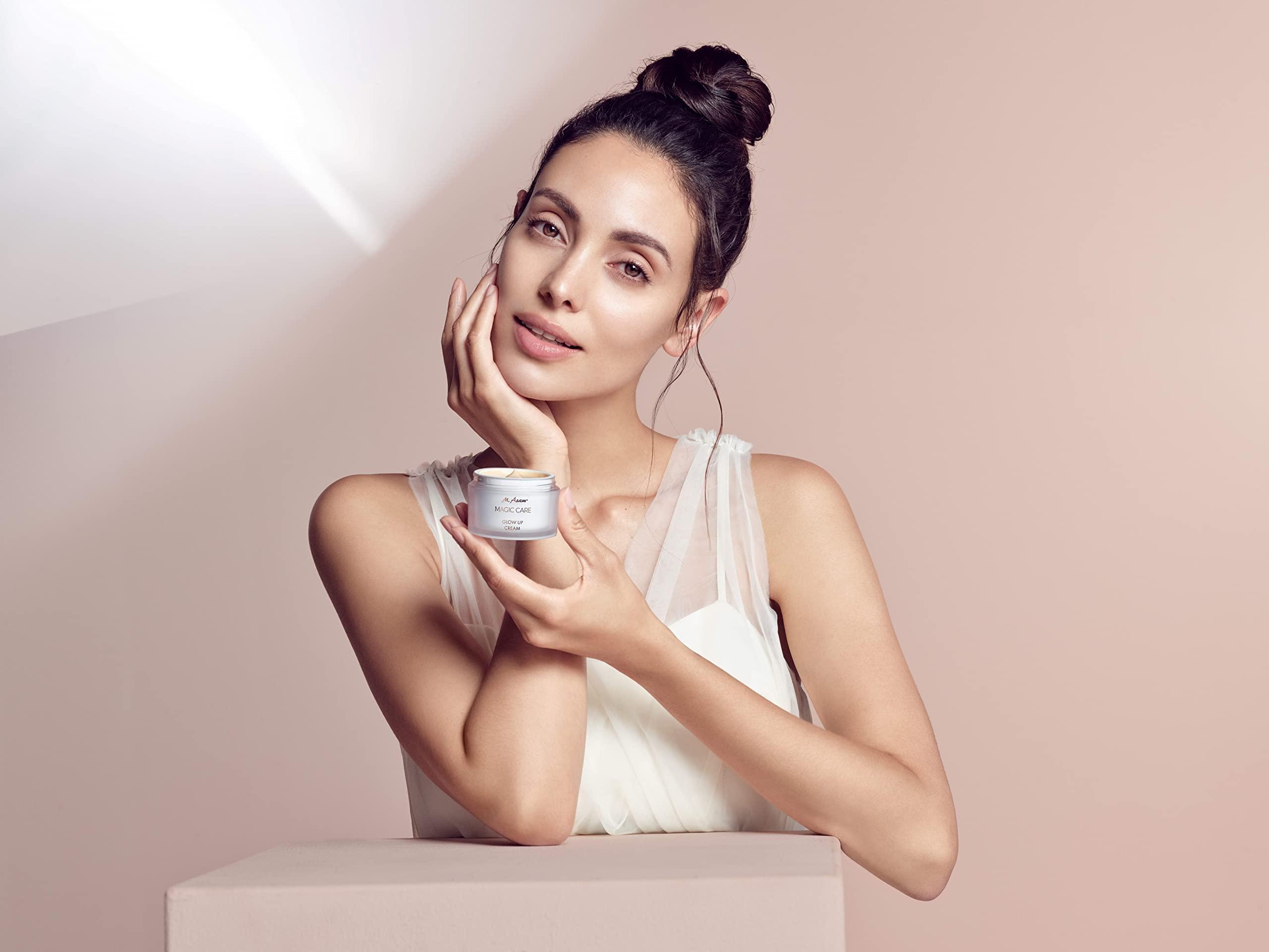 M. Asam M. Asam MAGIC CARE Glow Up Cream (1.69 Fl Oz) - Light facial cream with immediate & long-term glow effect, skincare for fresh and youthful complexion, ideal as day care & as make-up base.