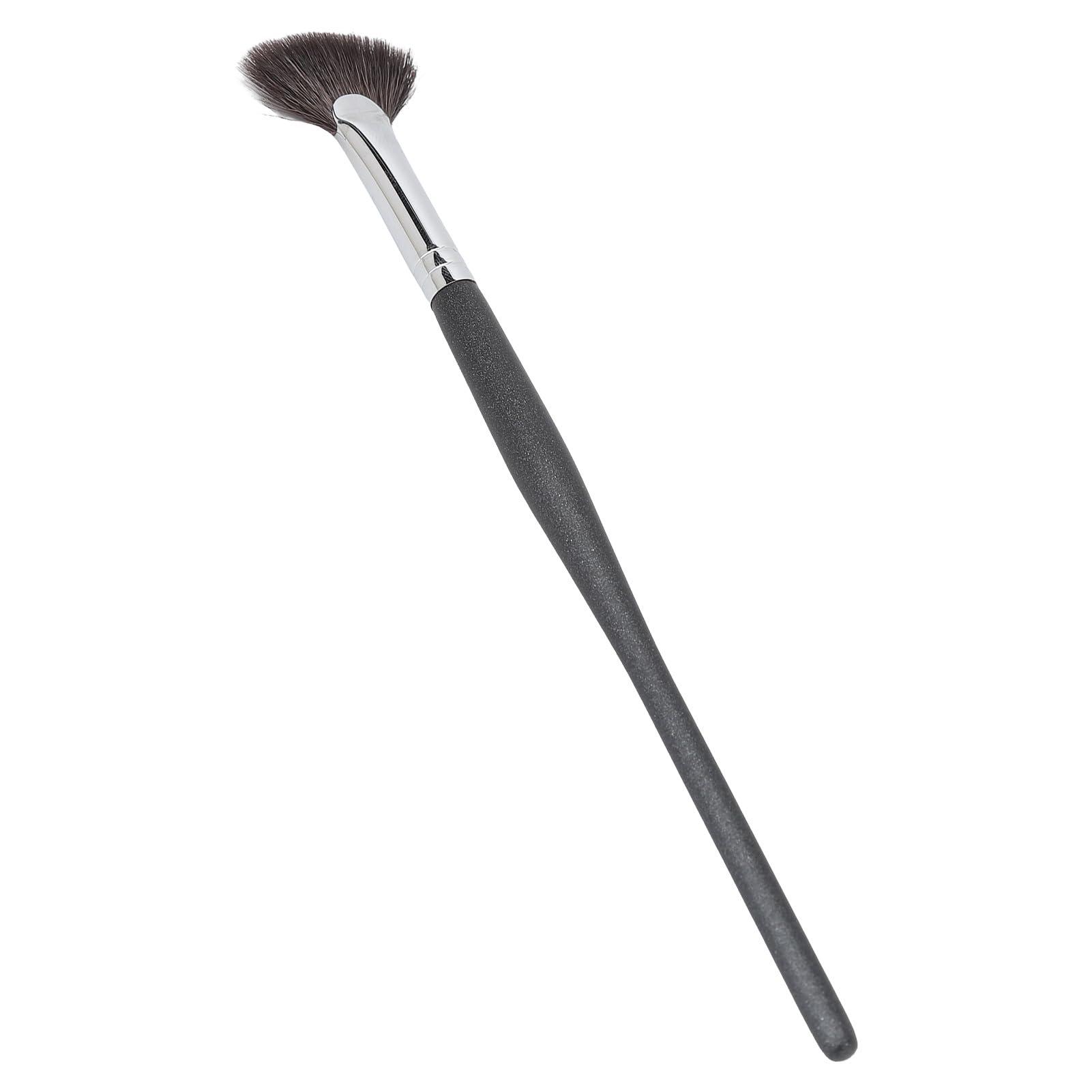 YUSHANCHENG Fan Brush Makeup Fan Highlighter Brush Soft Bristles for Delicate Makeup and Three Dimensional Smudging Applicable Scene