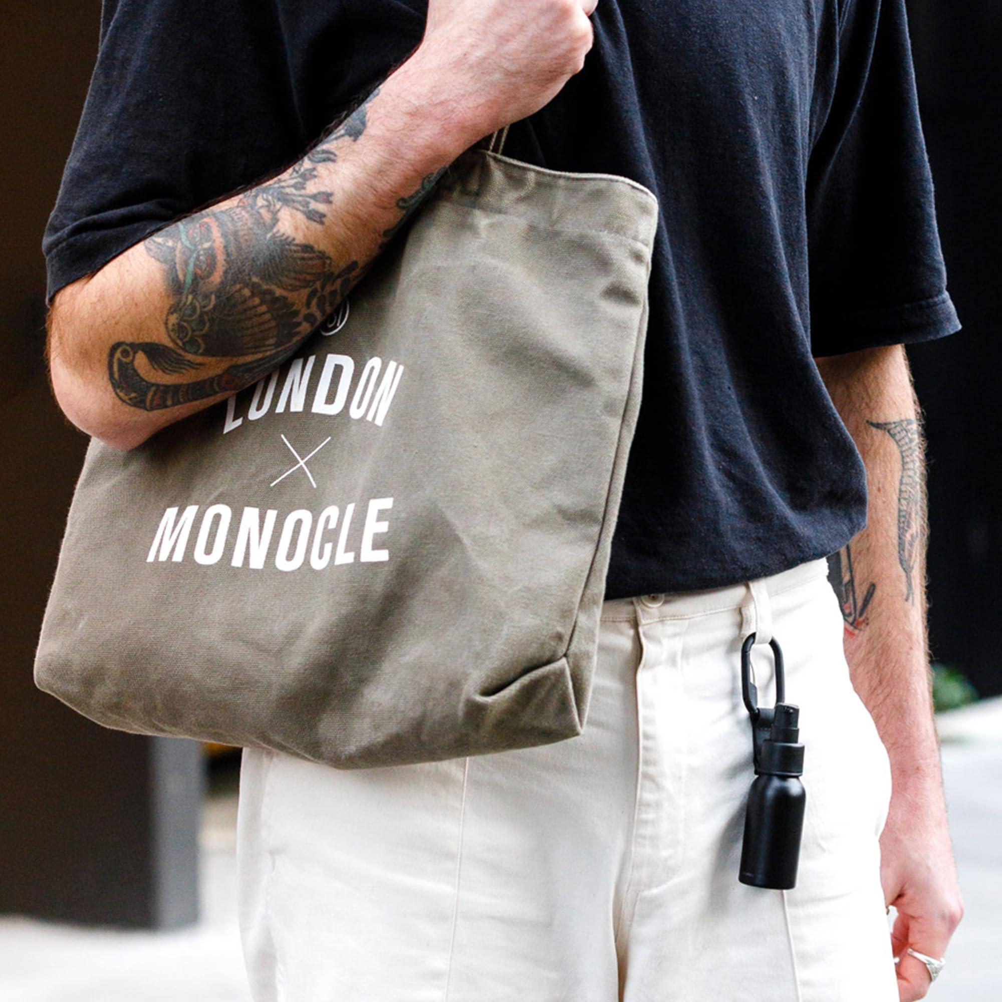 Orbitkey Orbitkey Clip-on Refillable Bottle 50ml - Black