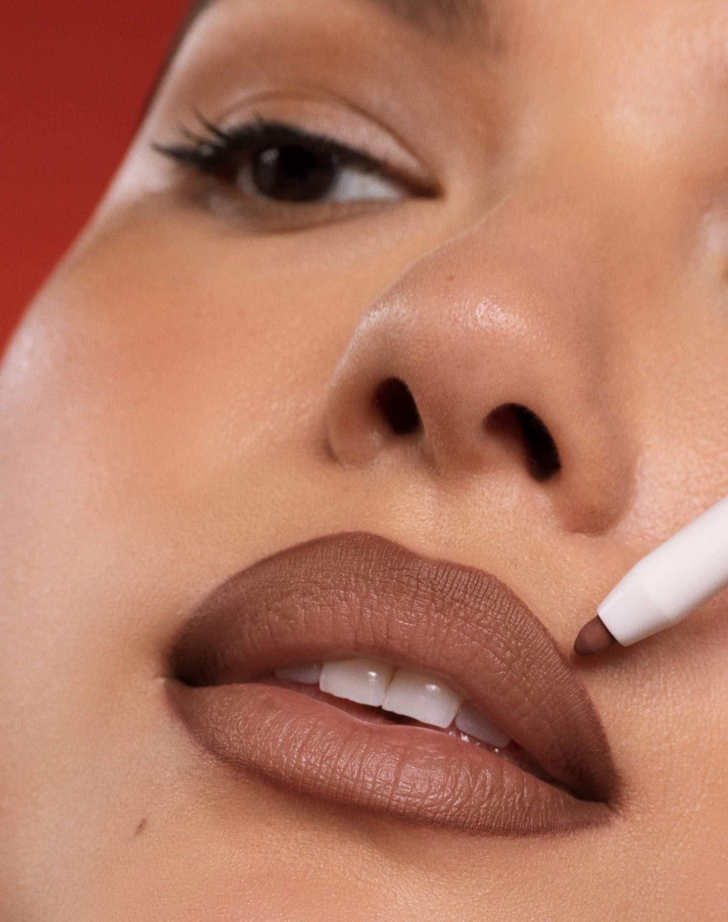 Rare Beauty Rare Beauty by Selena Gomez Kind Words Lip Liner Gifted