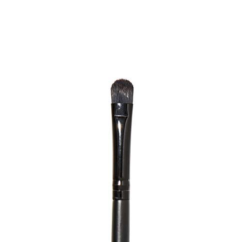e.l.f. e.l.f. Concealer Brush, Flat Makeup Brush For Concealing Imperfections, Vegan & Cruelty-Free