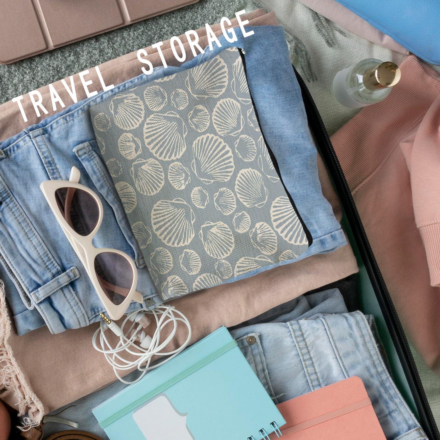 RYYCDOI RYYCDOI Beach Gifts for Women, Ocean Coastal Beach Makeup Bag, Sea Shell Pouch for Women, Gifts for a Beach Lover, Beach Vacation Gifts, Light Blue Beachy Makeup Pouch