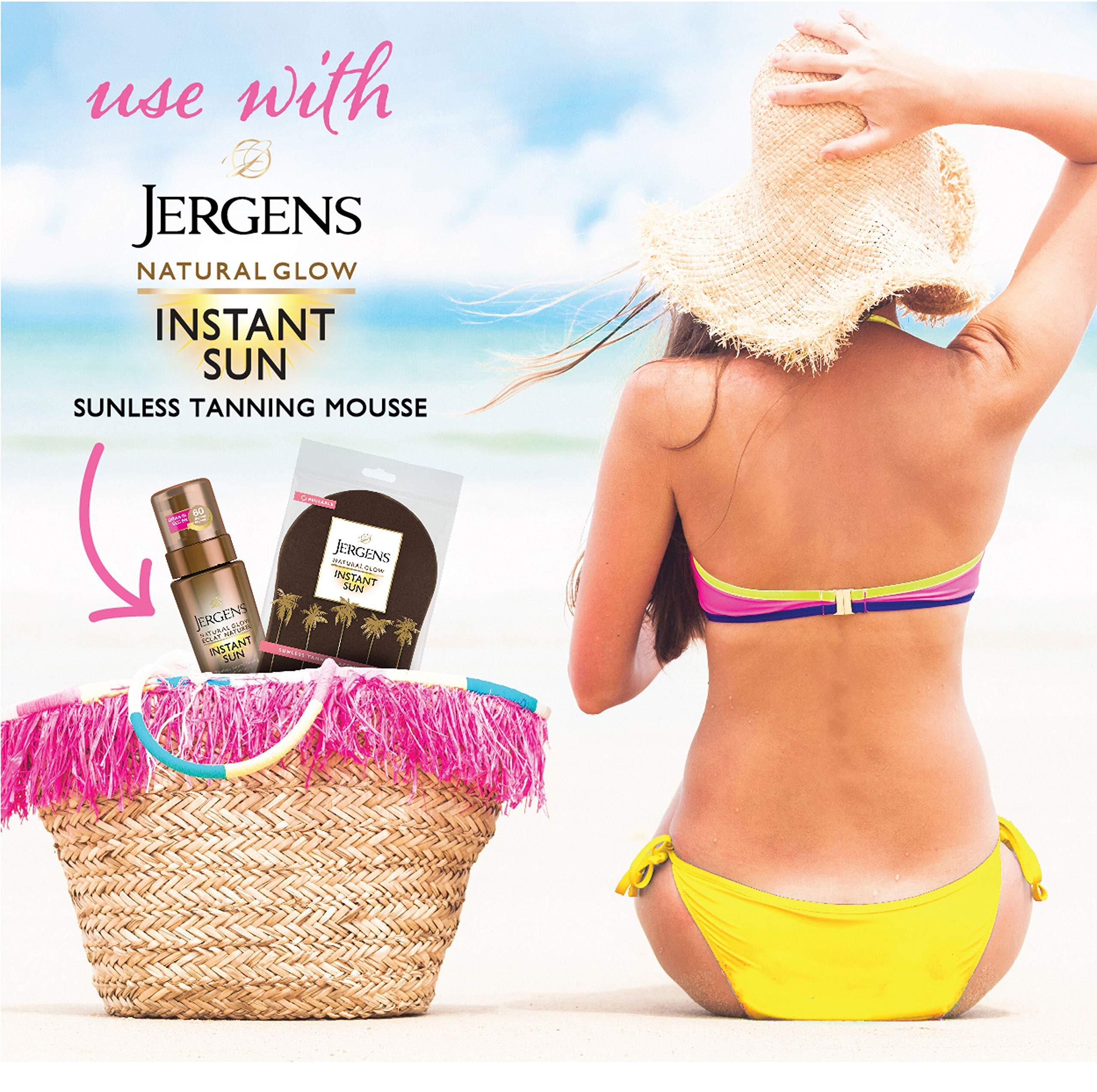 Jergens Jergens Natural Glow Instant Sun Body Mousse, Light Bronze Tan, 6 Ounce Sunless Tanning with Natural Glow Body Applicator Mitt, Flawless, Streak-free Tanning Blender Glove