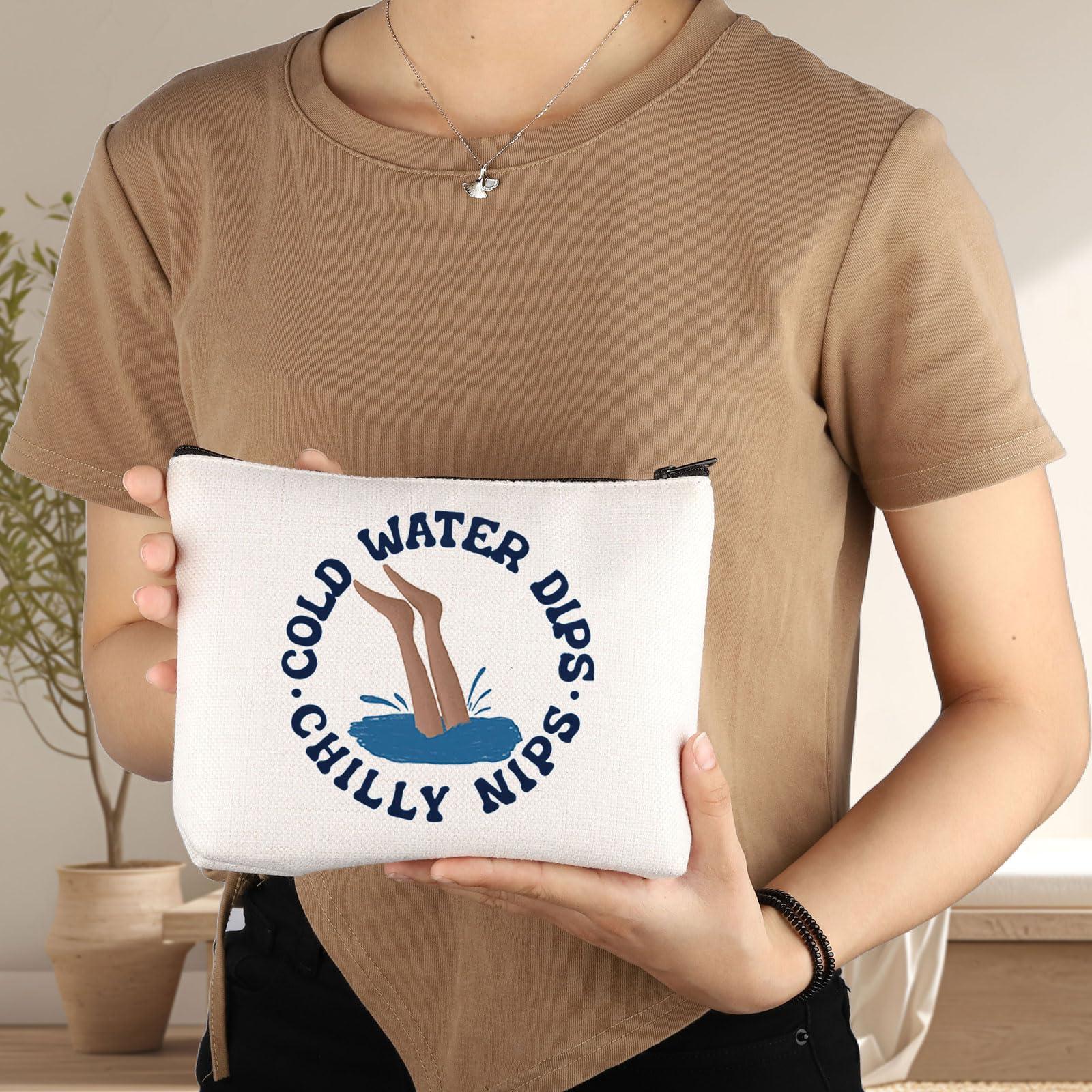 G2TUP G2TUP Wild Swimmer Makeup Bag Cold Water Swim Club Gift Cold Water Dips Chilly Nips Gifts Wild Swimming Gifts (Cold Water)