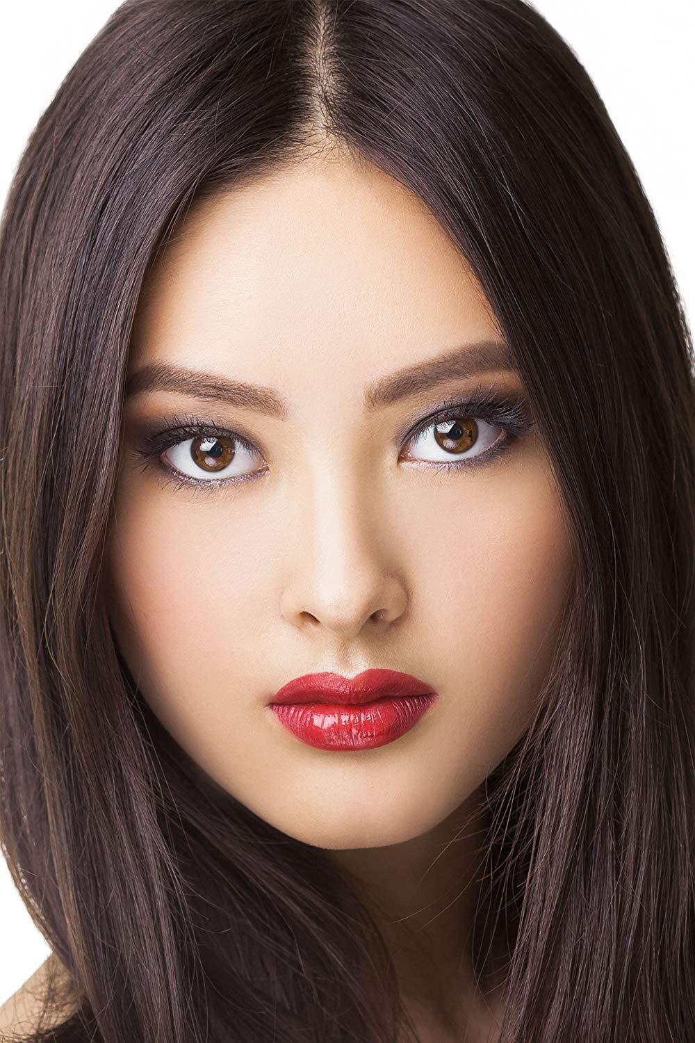 Sacha Cosmetics Sacha BUTTERCUP No Color Setting Powder Makeup 1.75 Oz. Translucent Setting Powder for Oily Skin Finishing Powder Loose Powder Makeup Blurring Powder Blurs Fine Lines and Pores For All Skin Tones