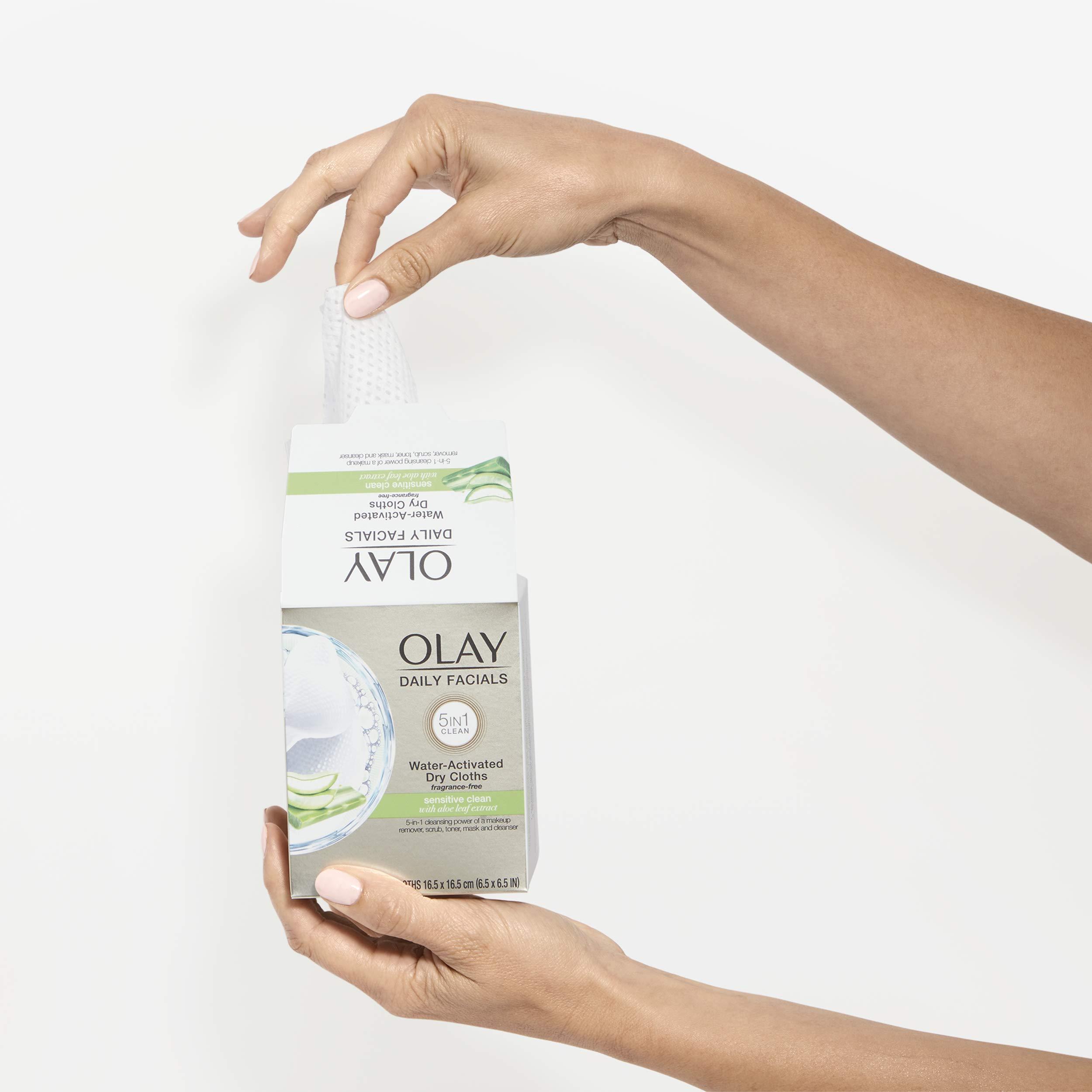 Olay Makeup Remover Wipes by Olay Daily Facials Gentle Clean 5-in-1 Water Activated Cleansing Cloths, 33 count Packaging may Vary
