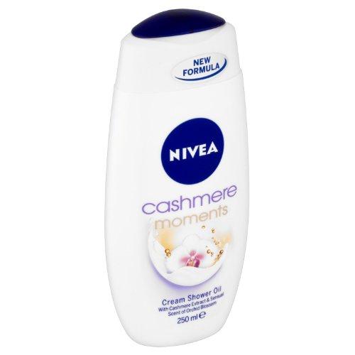 NIVEA NIVEA Cashmere & Cotton Oil Shower Gel (250ml), Body Wash with Vitamin C, E, and Precious Oils, Protects Skin from Drying Out and Leaves it Touchably Smooth