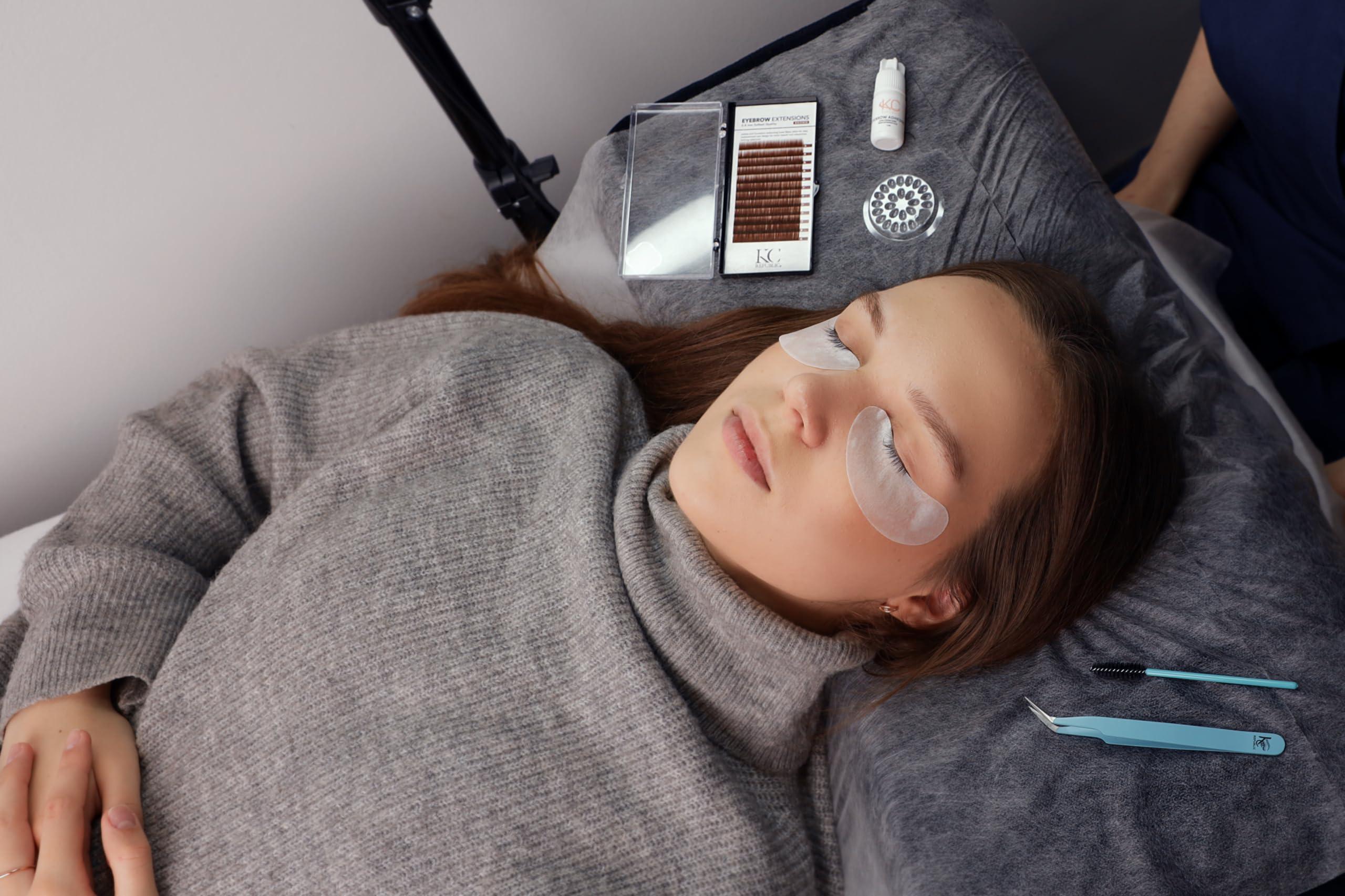 KC Republic KC Republic Eyebrow Extensions Kit with 4 Trays of Mink Eyebrows in Blonde/Light Brown, Brown, Dark Brown, Black, Comes on Mixed Length Trays 5-8 Mm Mix, Eyebrow Extension Glue & Extension Tweezers