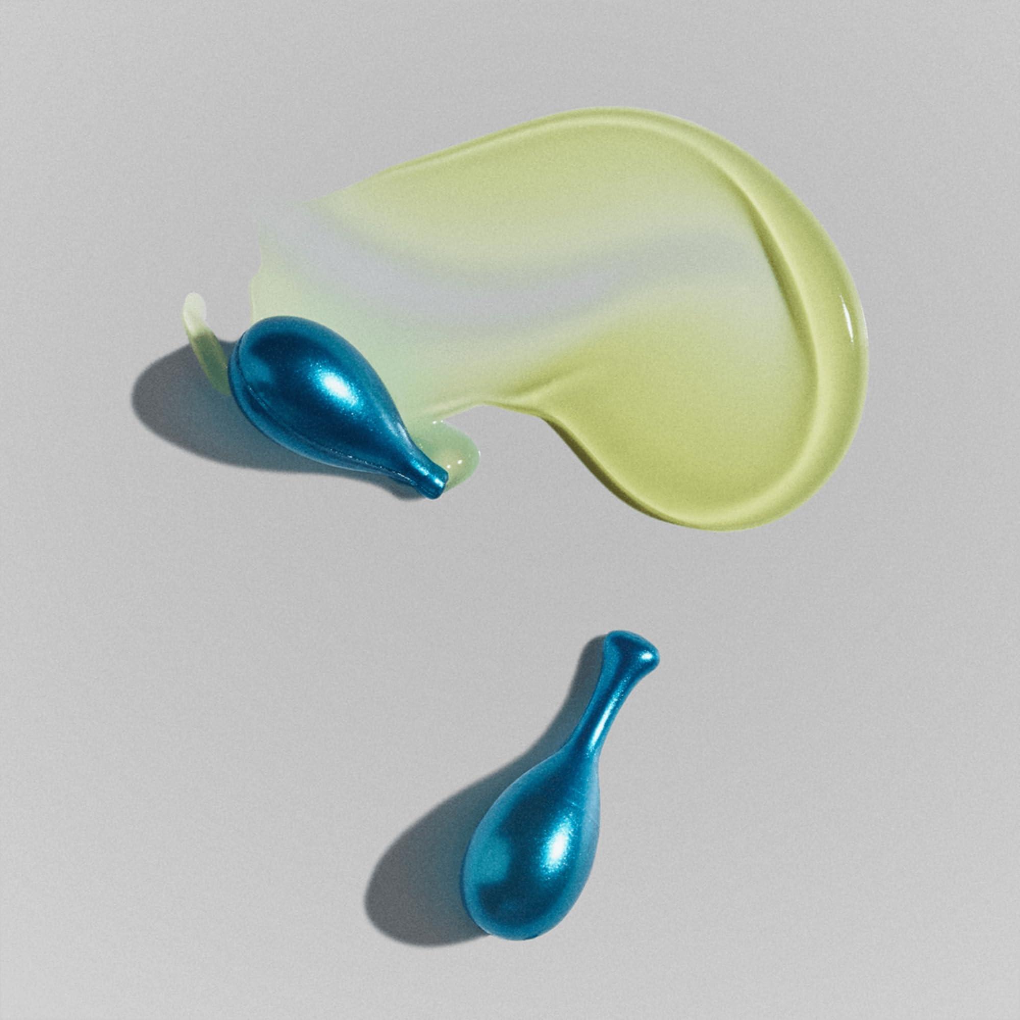 RODAN + FIELDS Rodan + Fields Redefine Intensive Renewing Serum | 60 Capsules | Retinol Night Serum for Skincare | Vitamin A | Reduces Appearance of Fine Lines