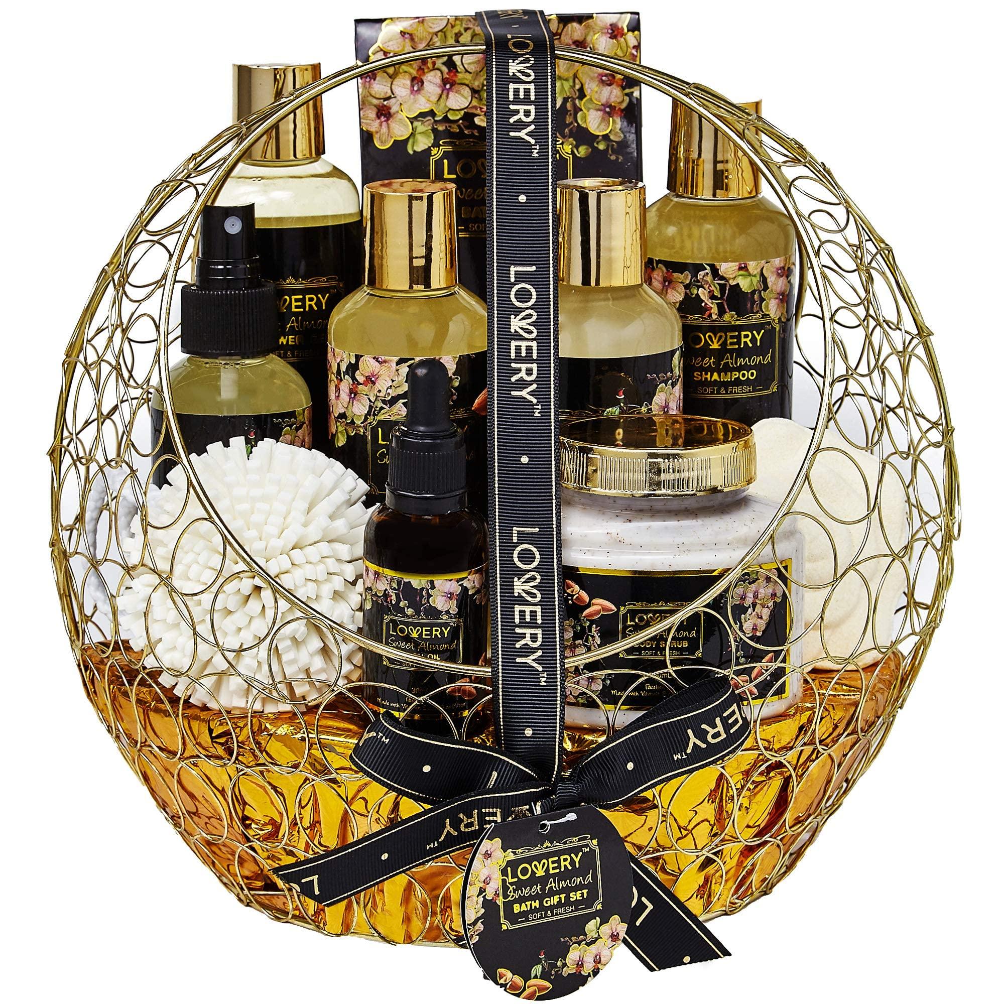 MAMAEARTH Mamaearth Ubtan De Tan Face Wash | Helps Reduce Tanning & Sun Damage | Gently Cleanses Dirt & Excess Oil | Enriched with Turmeric & Saffron | 3.38 Fl Oz (100ml)